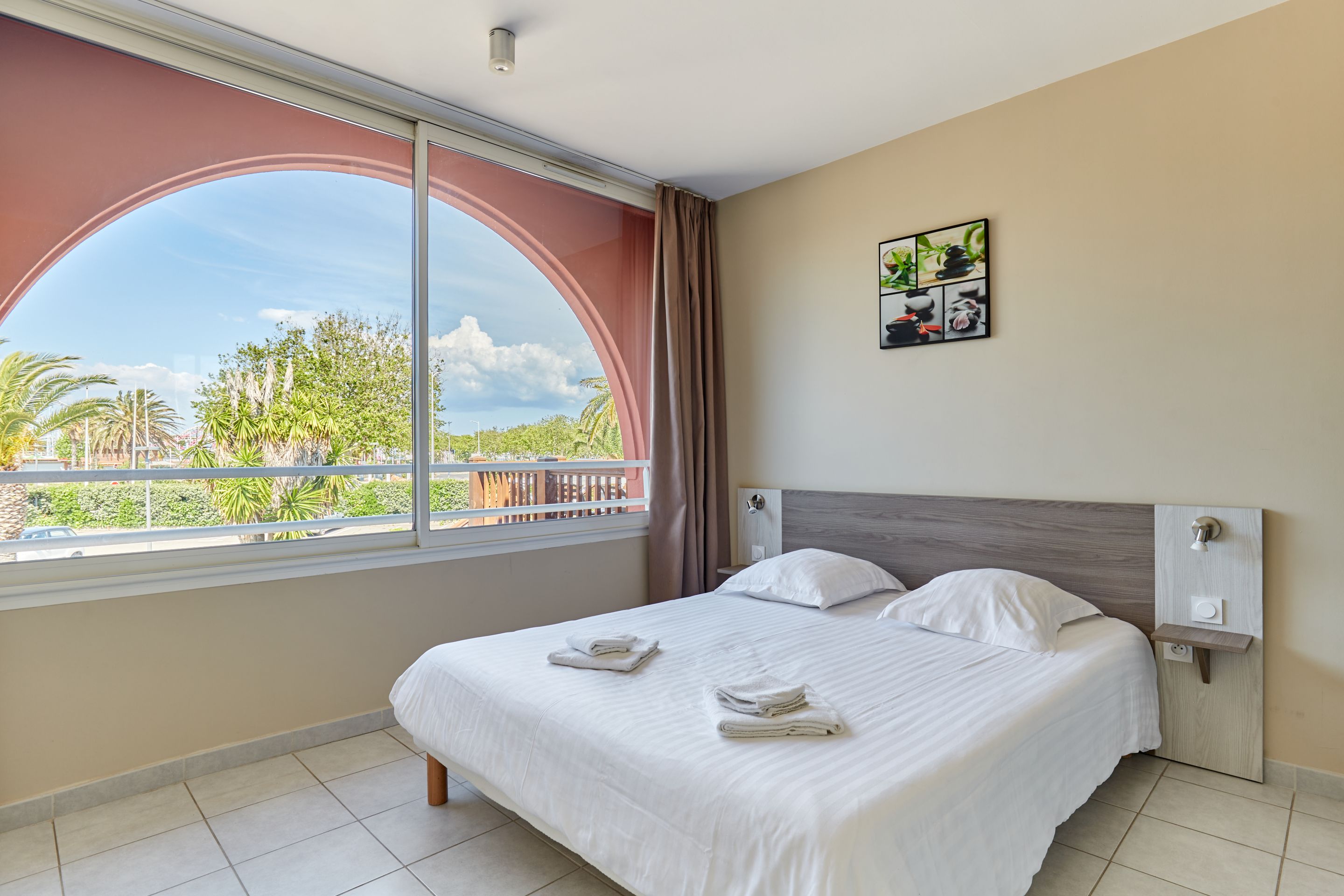 Apartment Capacity 6 One Bedroom