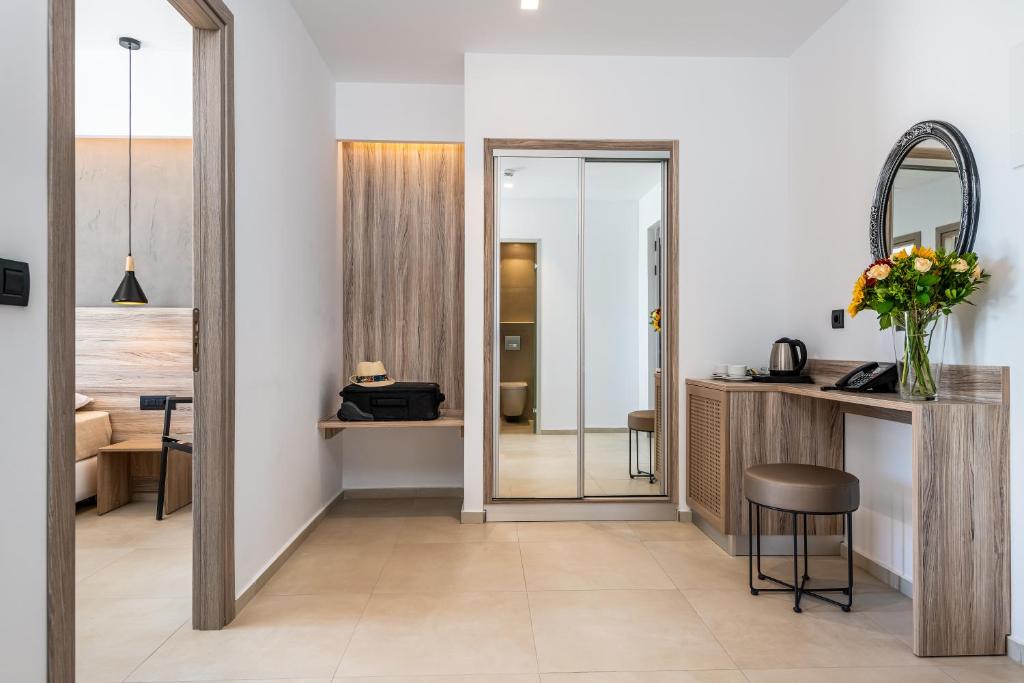 Double or Twin Pool View