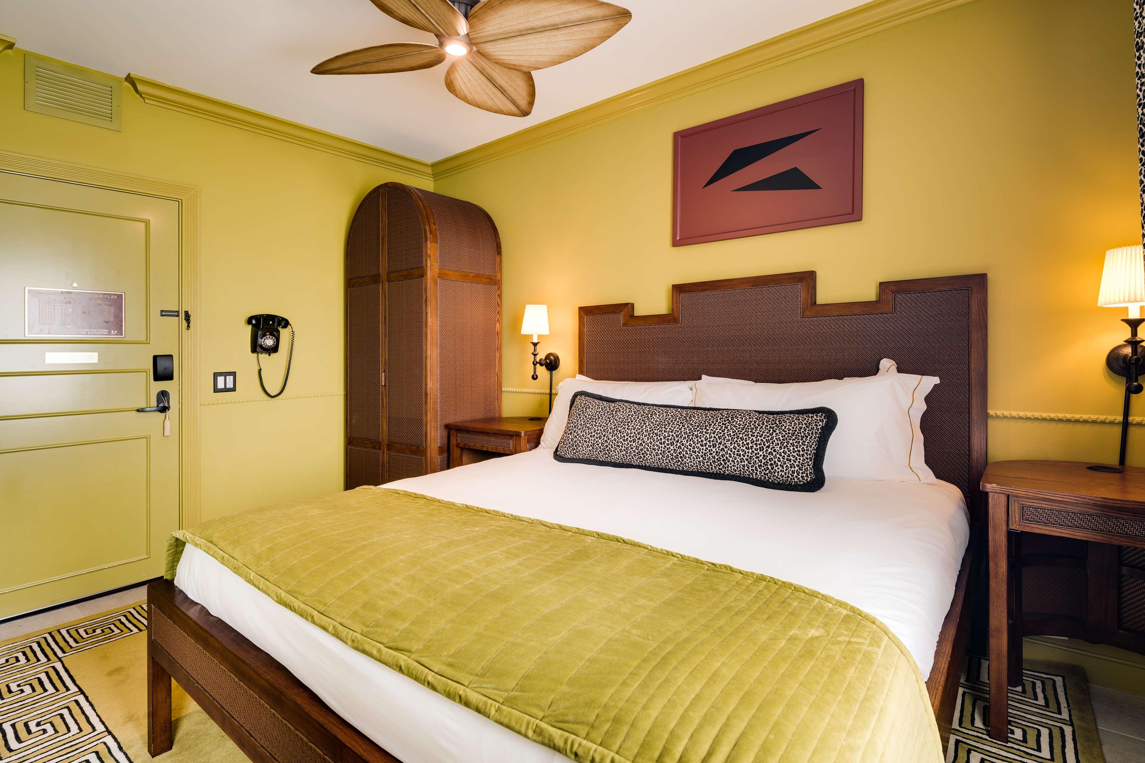 Double King Size Bed