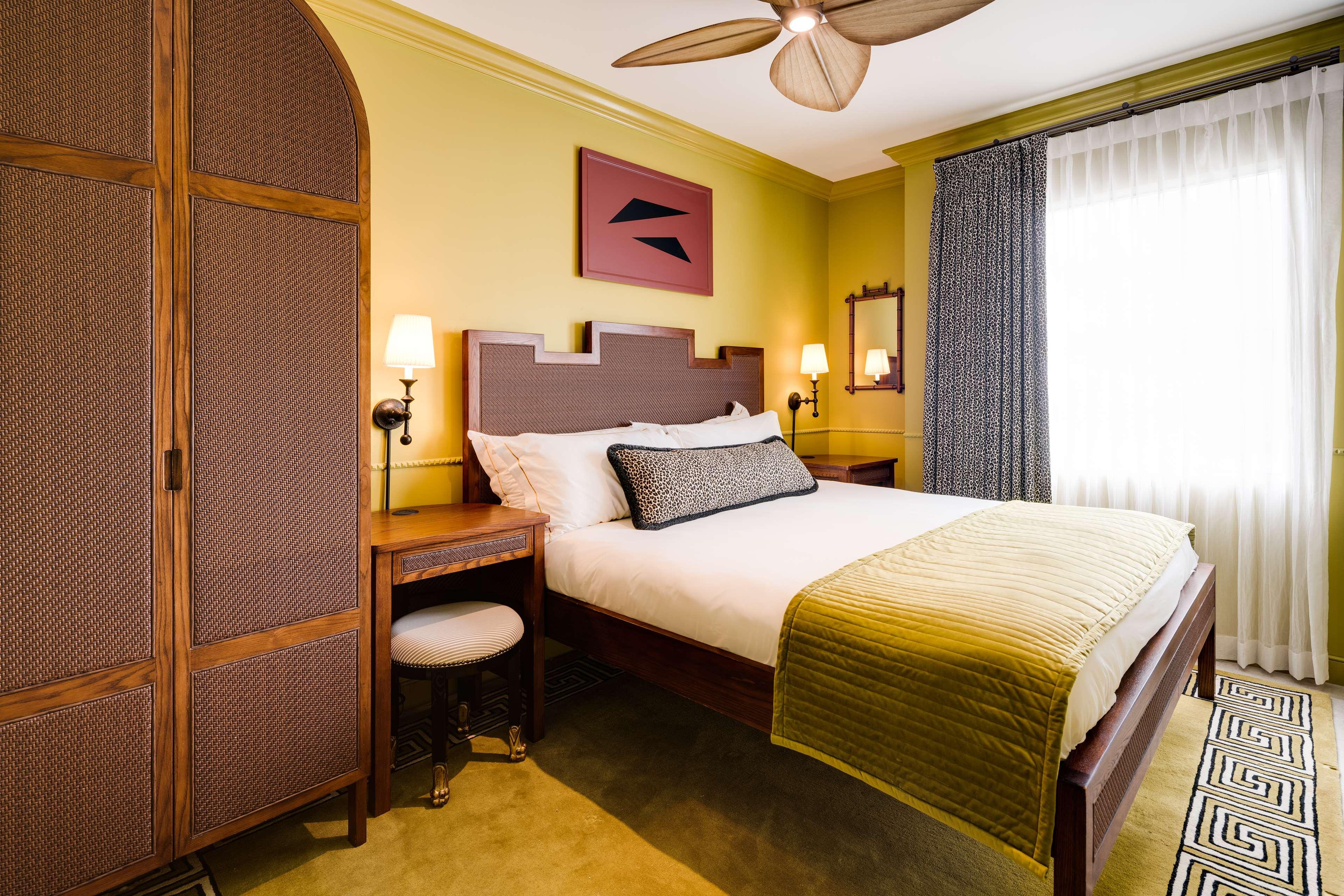 Double King Size Bed