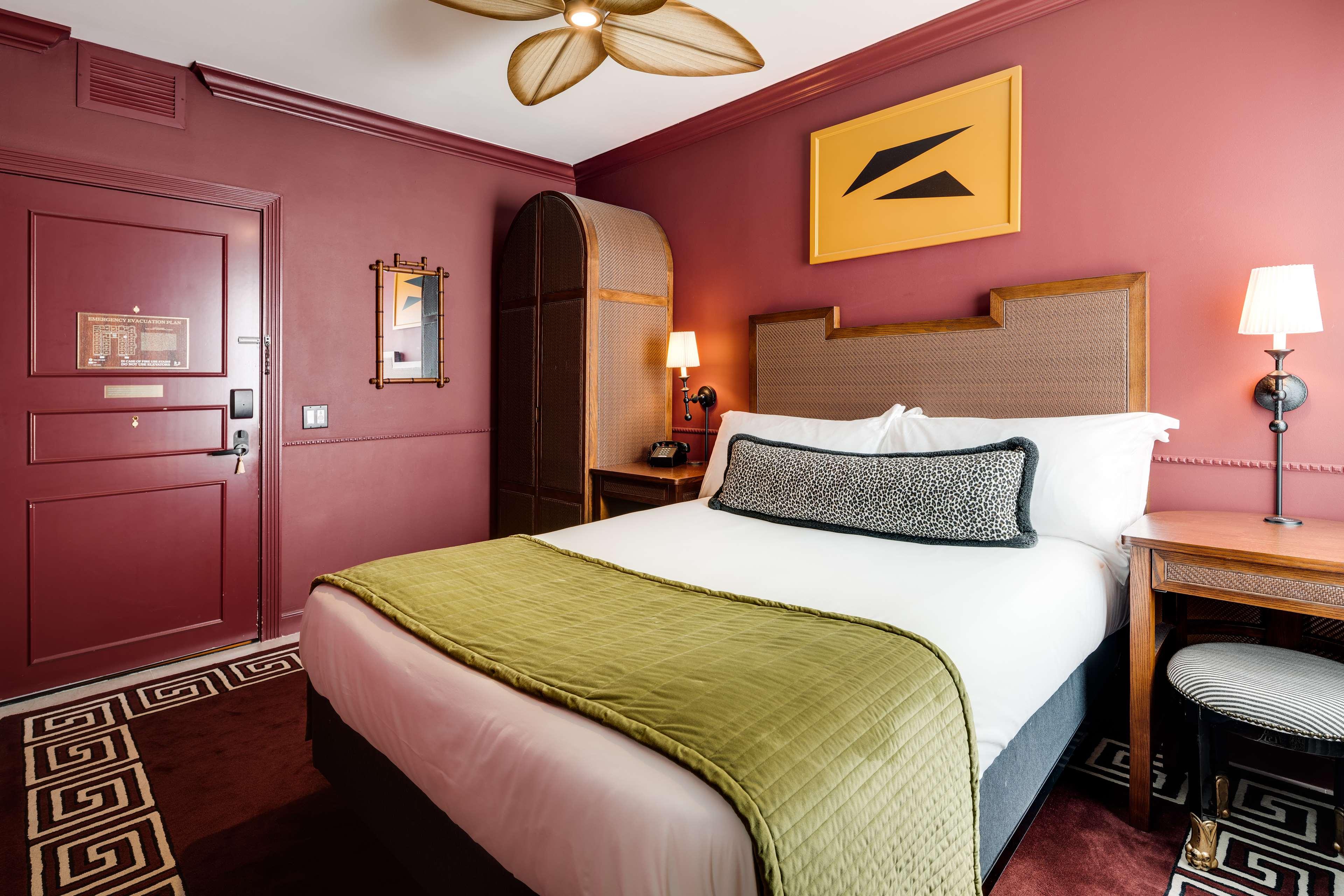 Double Queen Size Bed