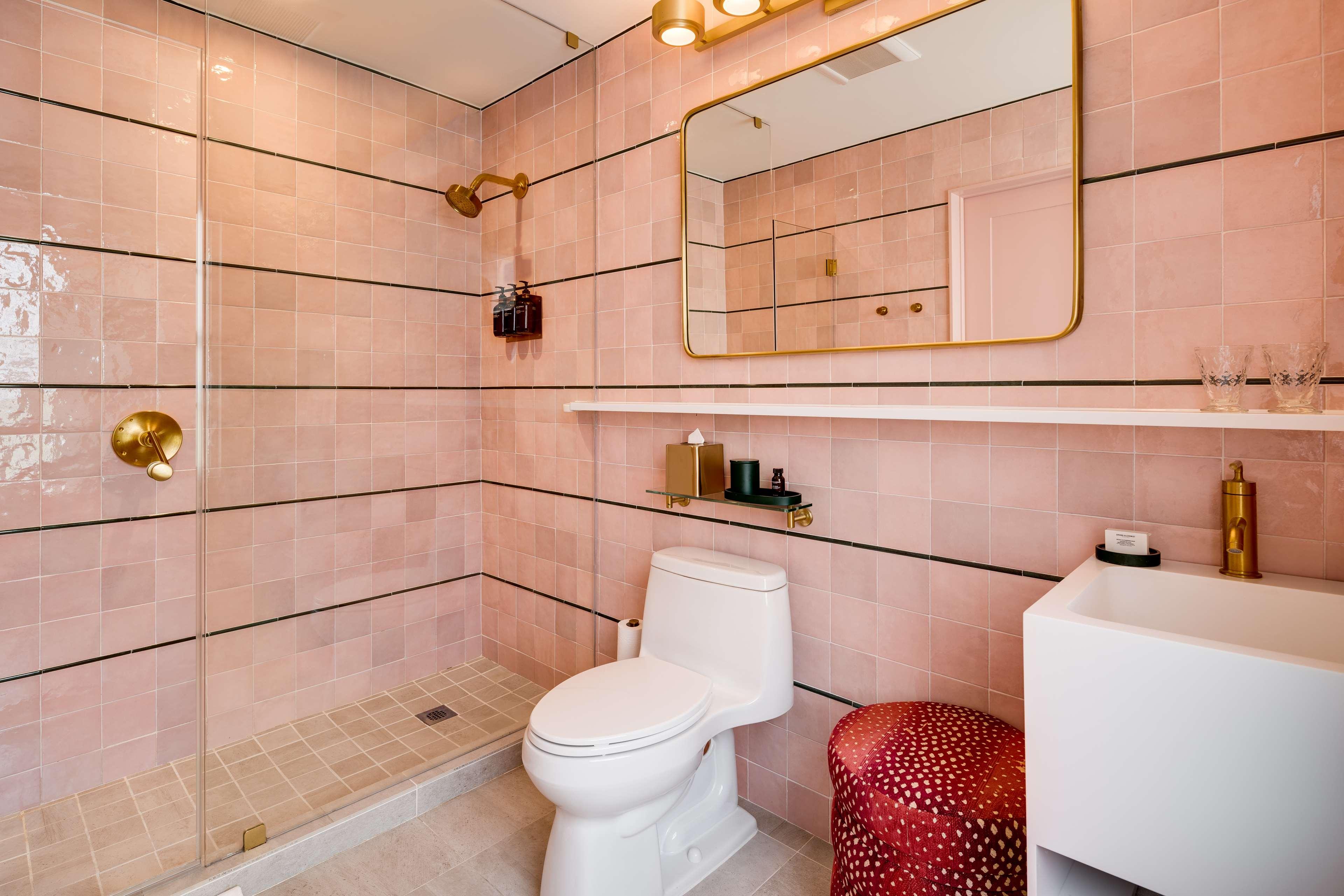 Double Queen Size Bed