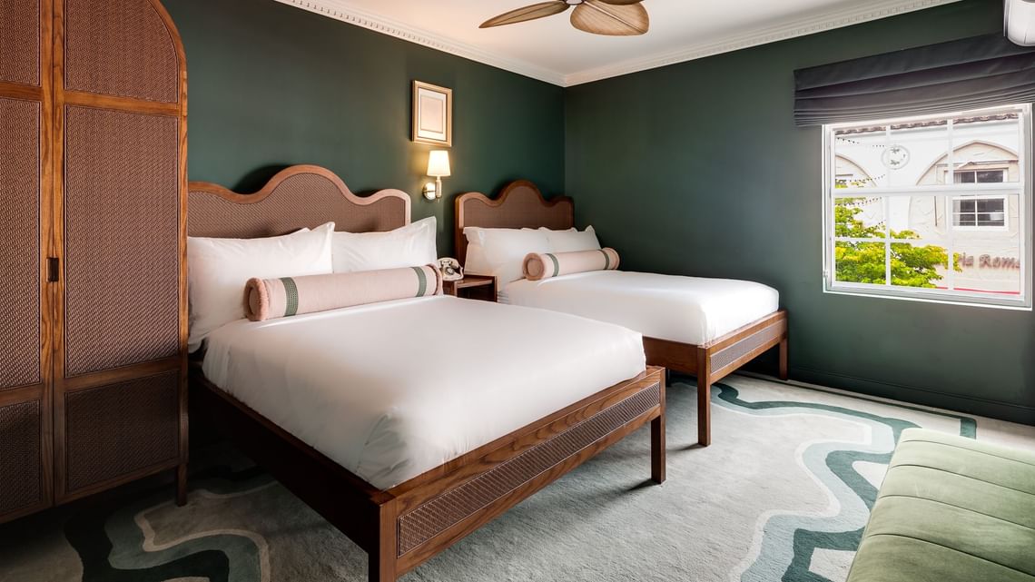 Room Deluxe Two Beds