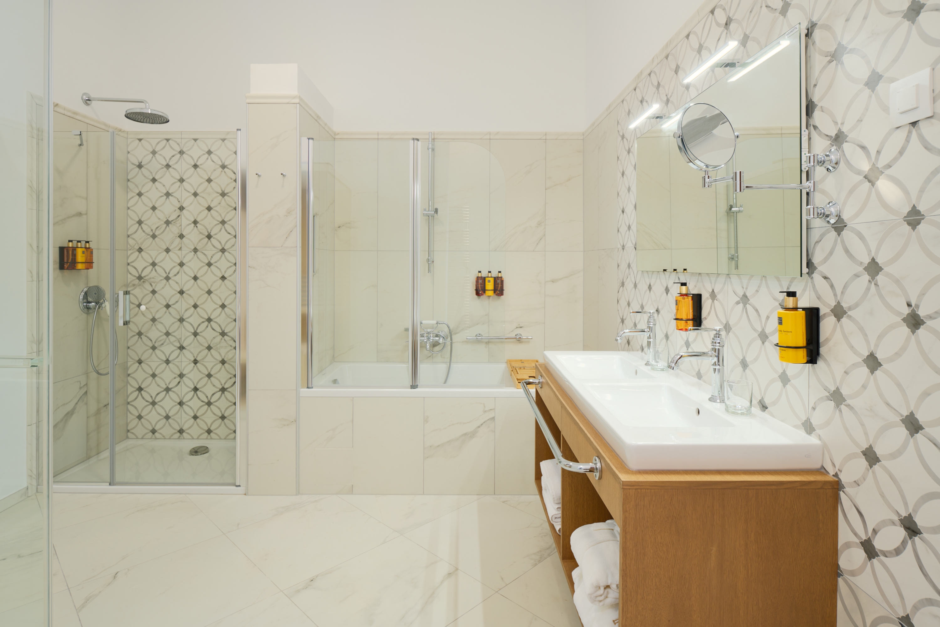 Double Deluxe Sea View