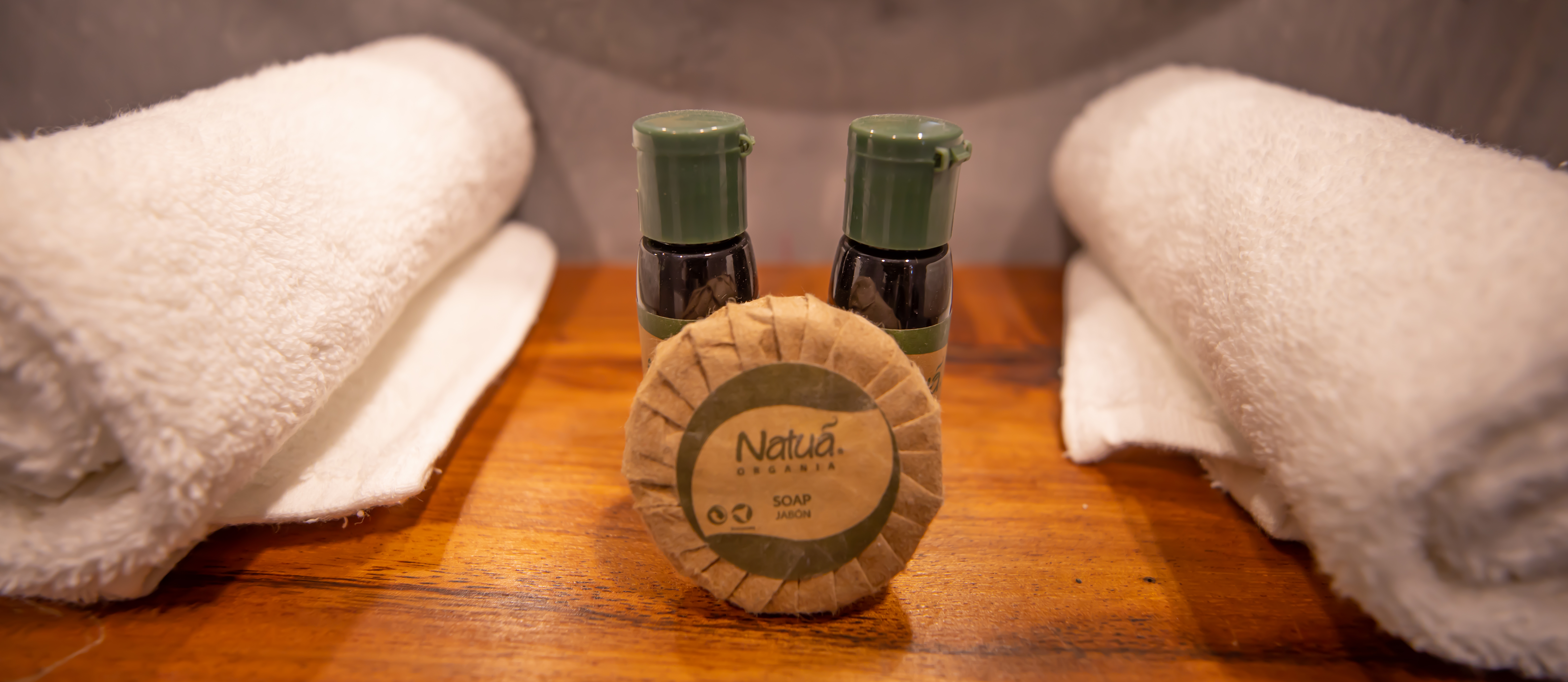 Studio King Size Bed