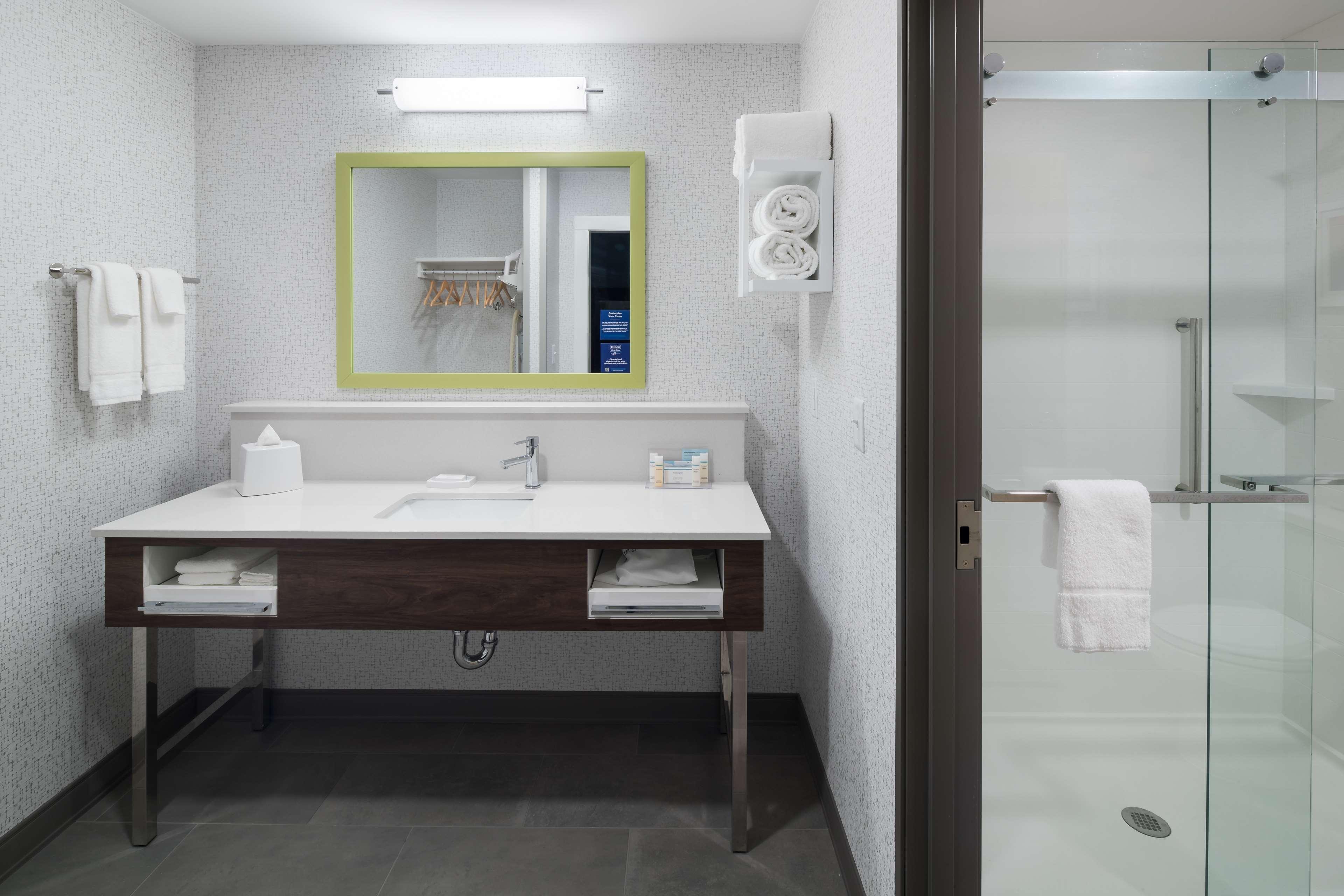 Studio King Bed Non Smoking