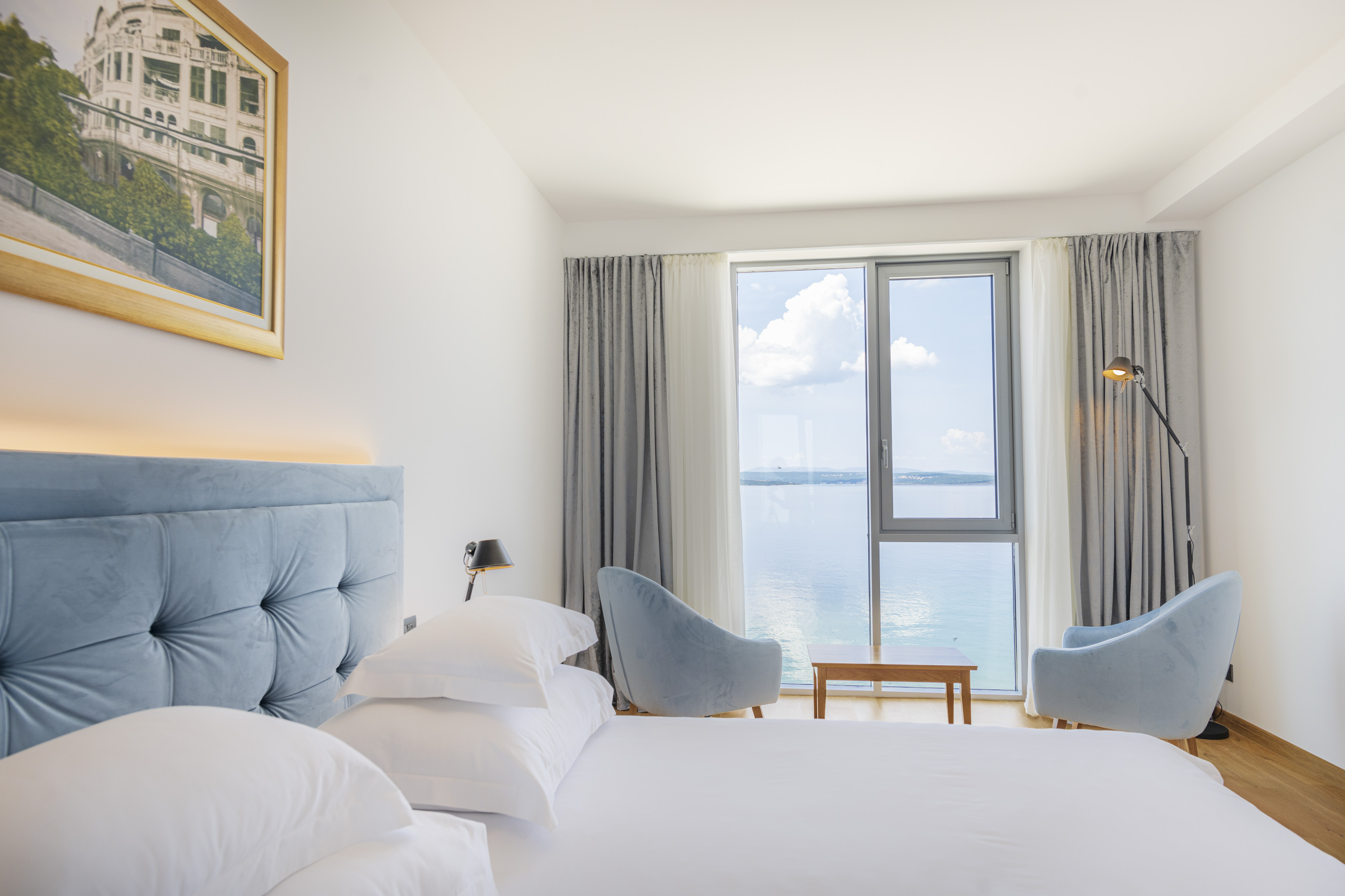 Double or Twin Premium Sea View