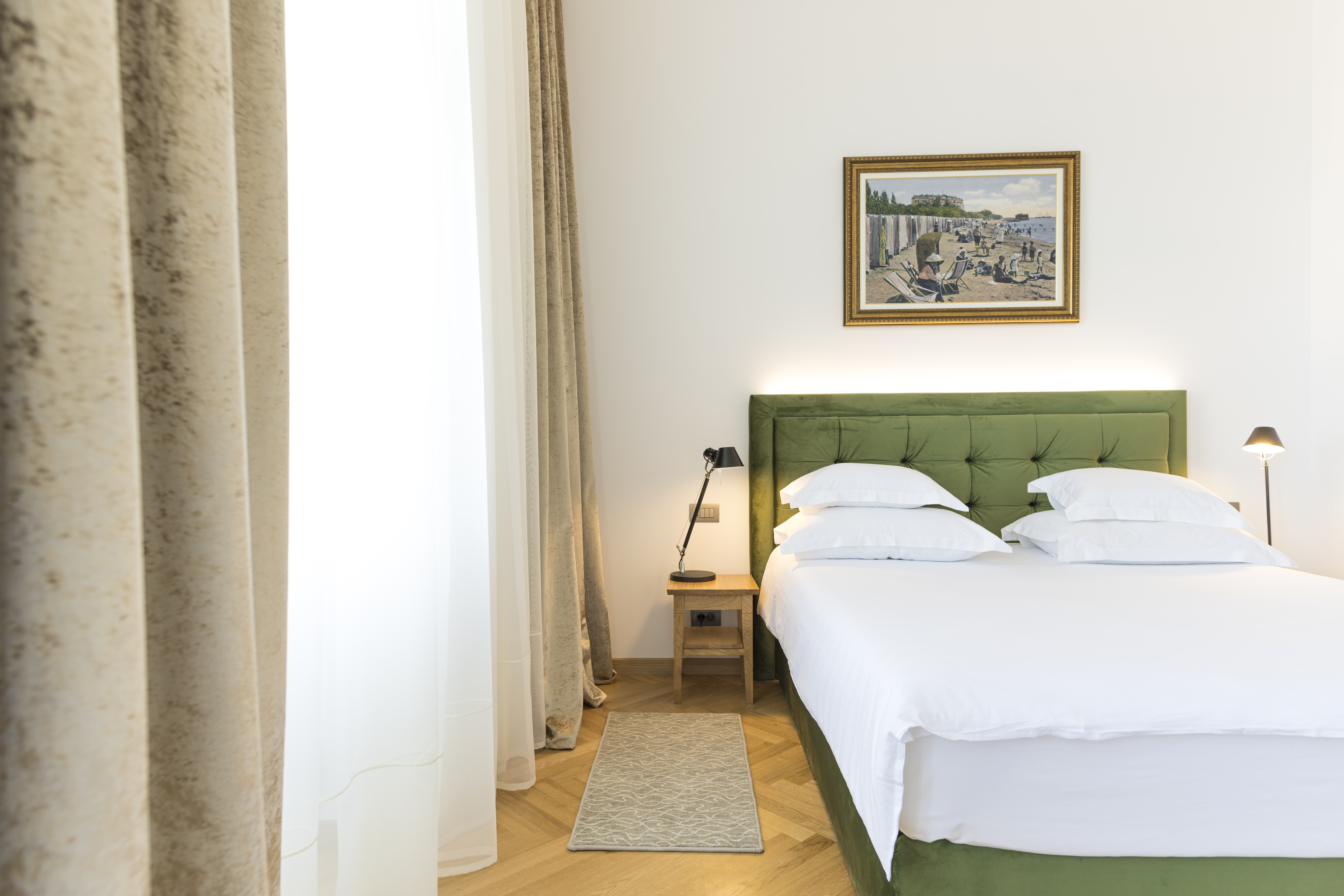 Double Deluxe Sea View with Balcony