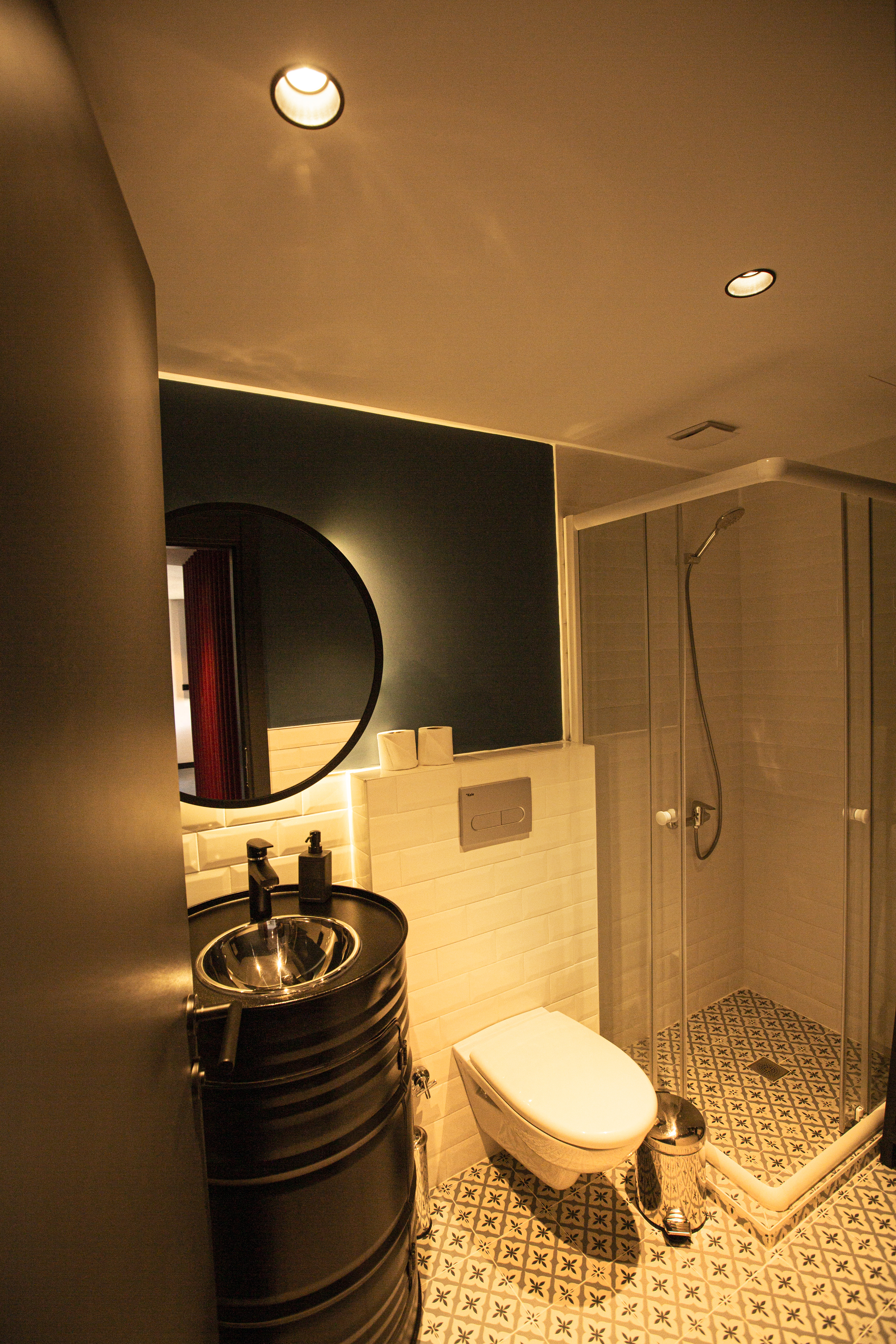 Apartment with Balcony