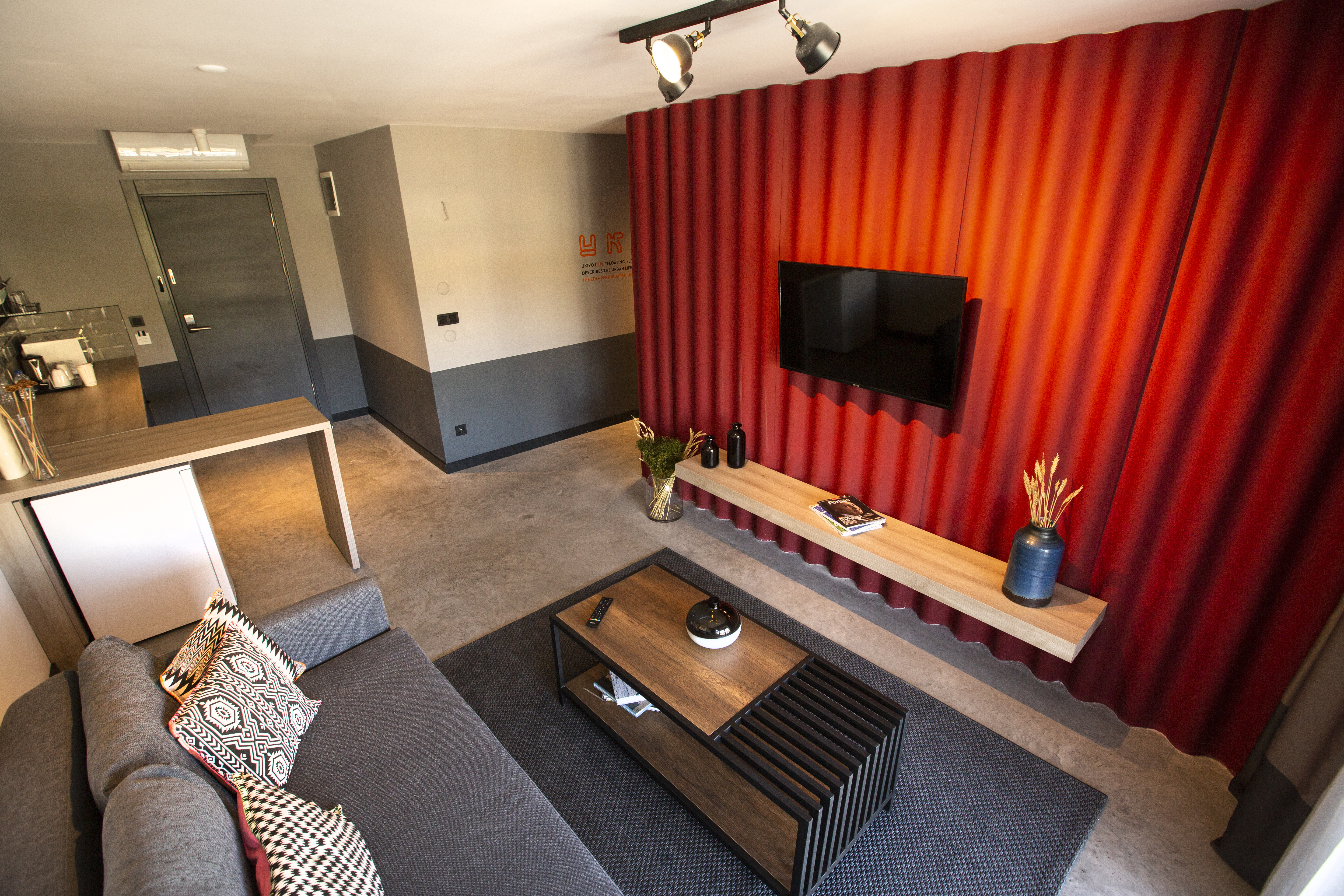 Apartment with Balcony