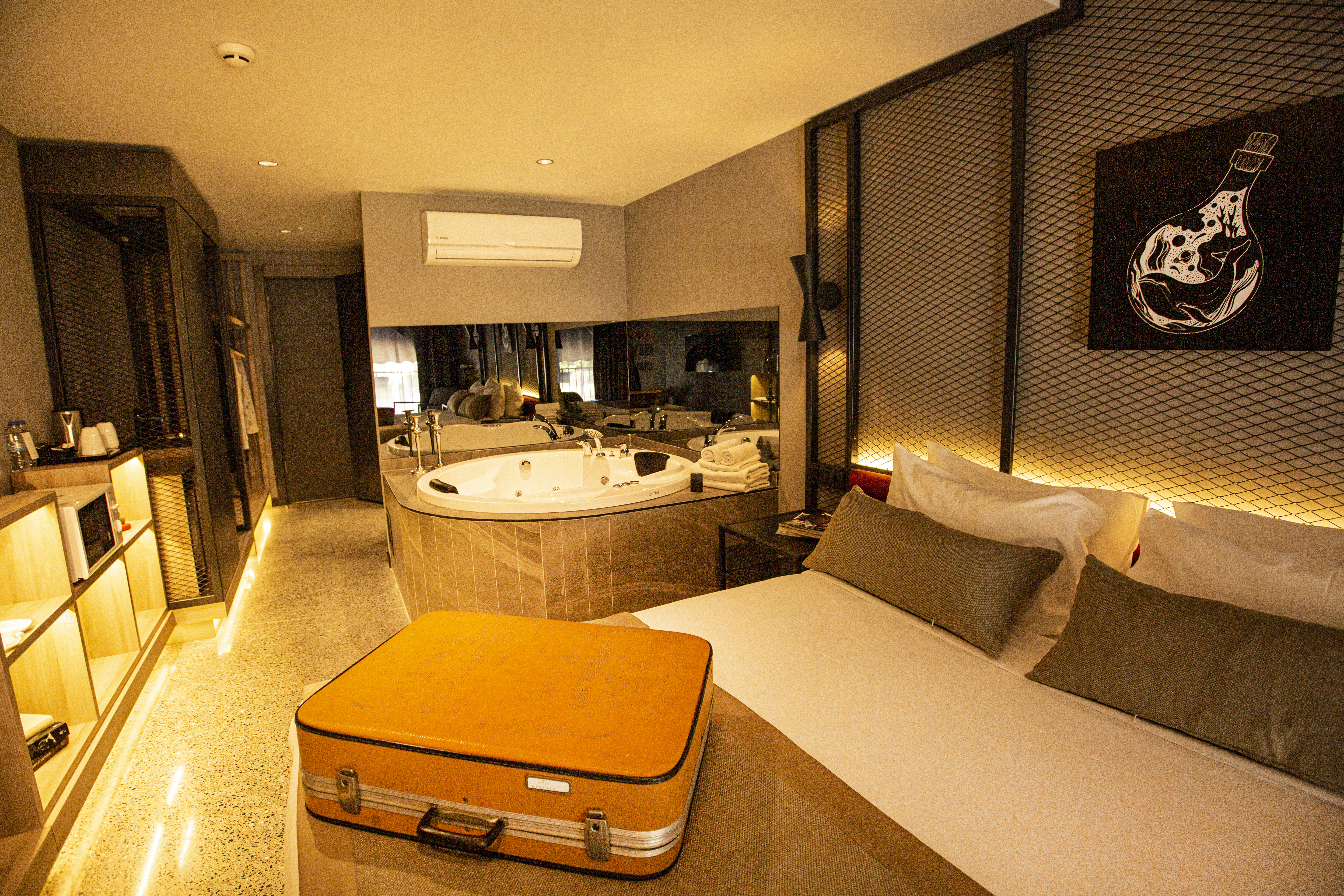 Junior Suite with Jacuzzi