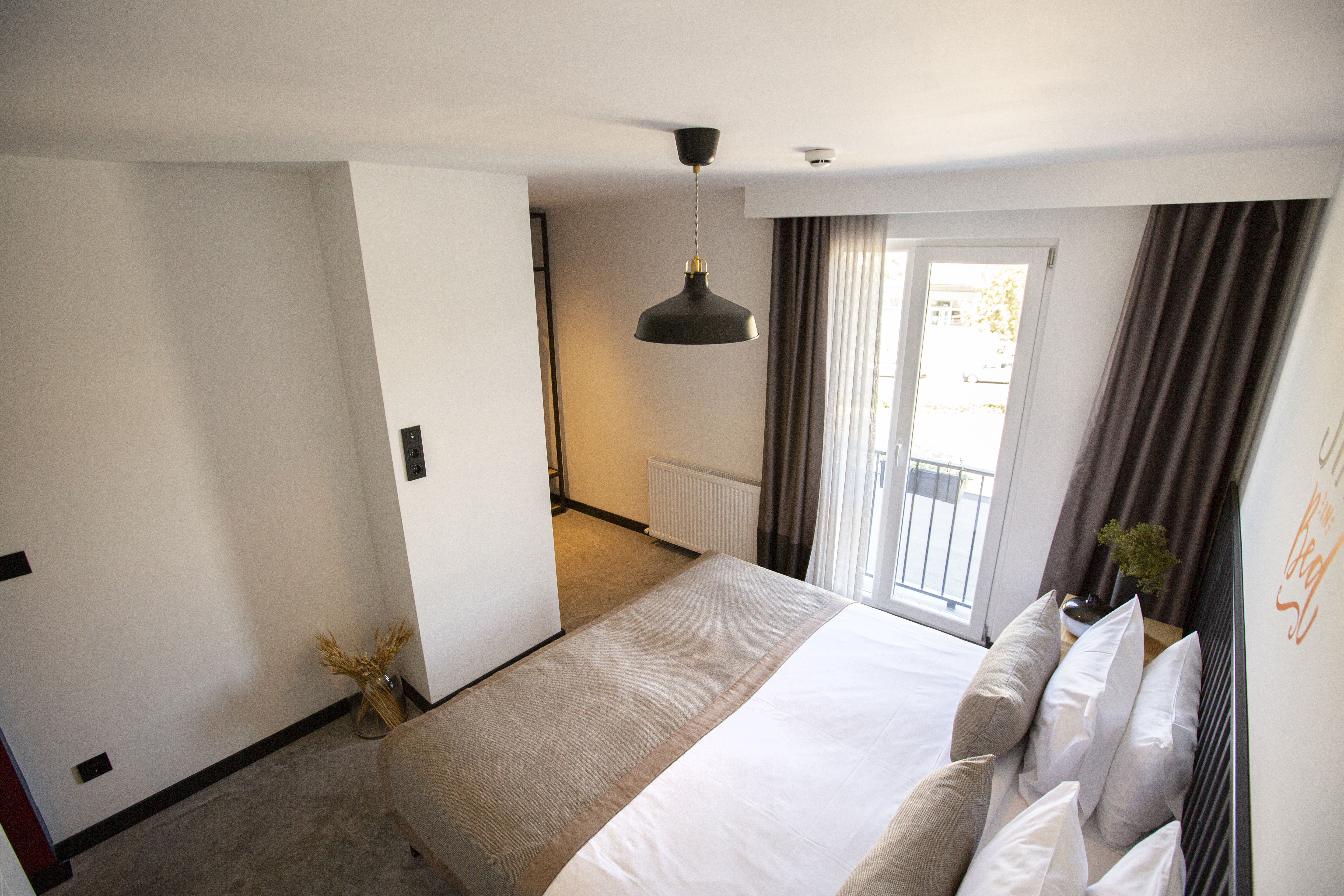 Apartment with Balcony