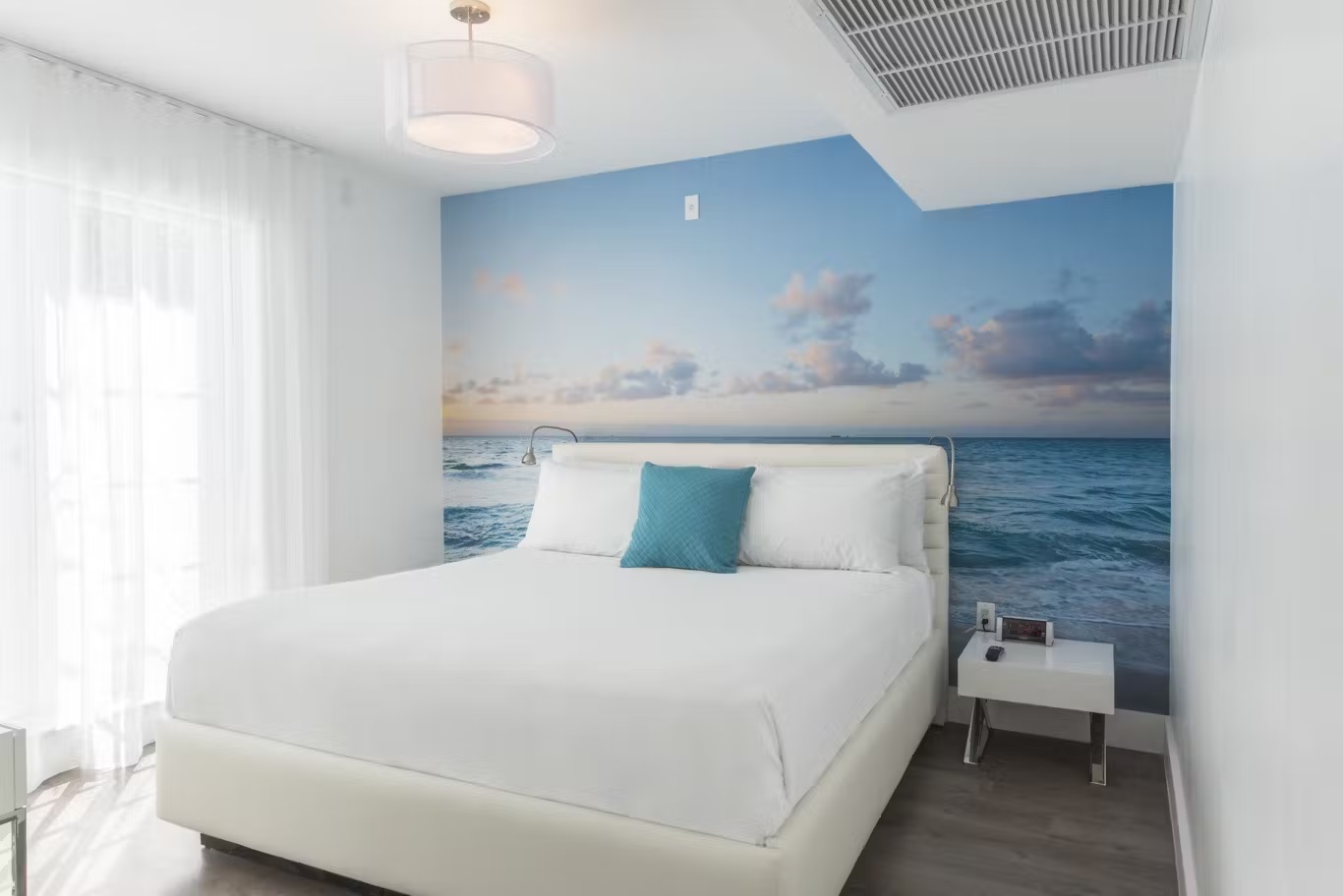 Room Deluxe King Bed