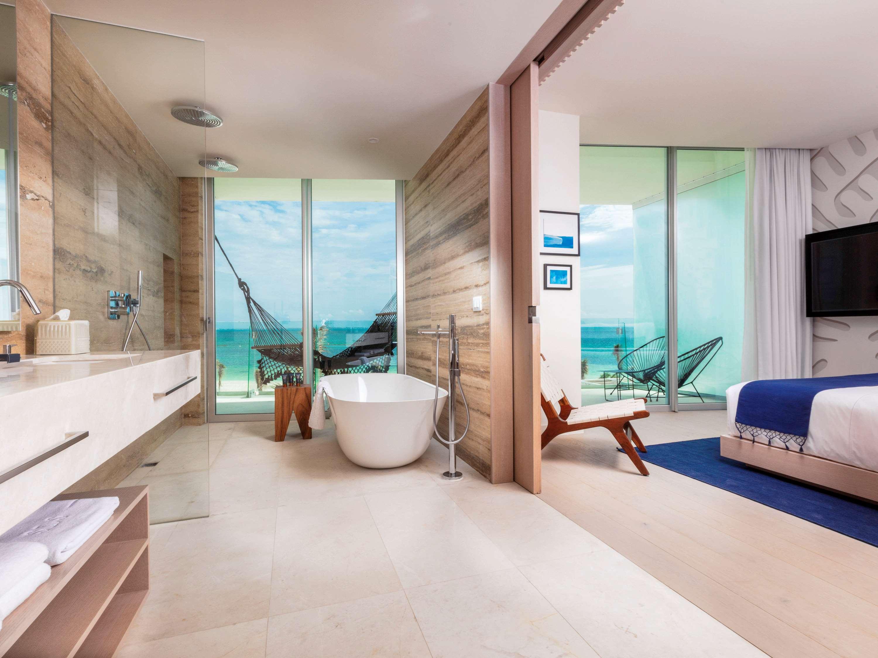 Double Superior Ocean View