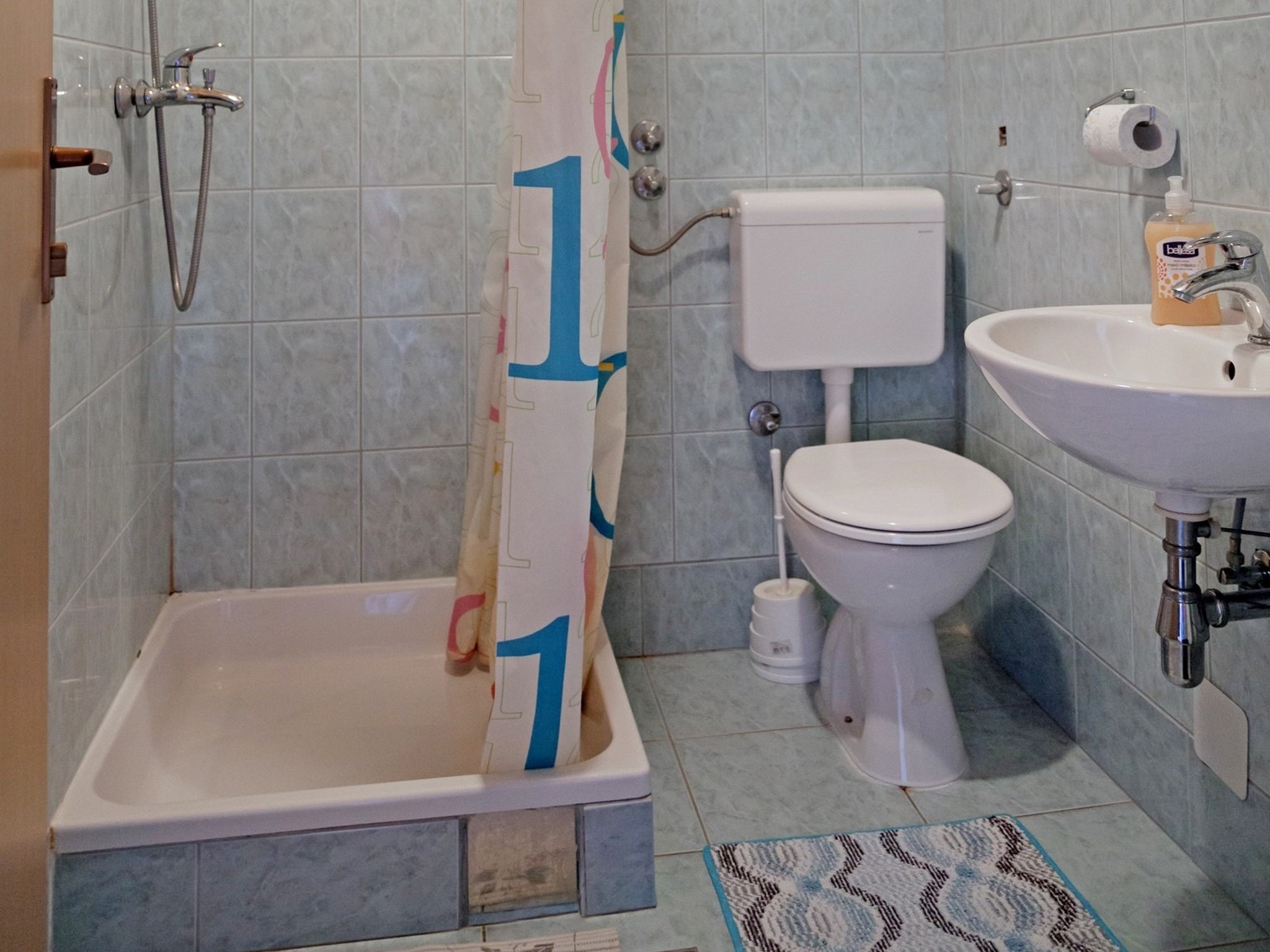 Apartment Capacity 4