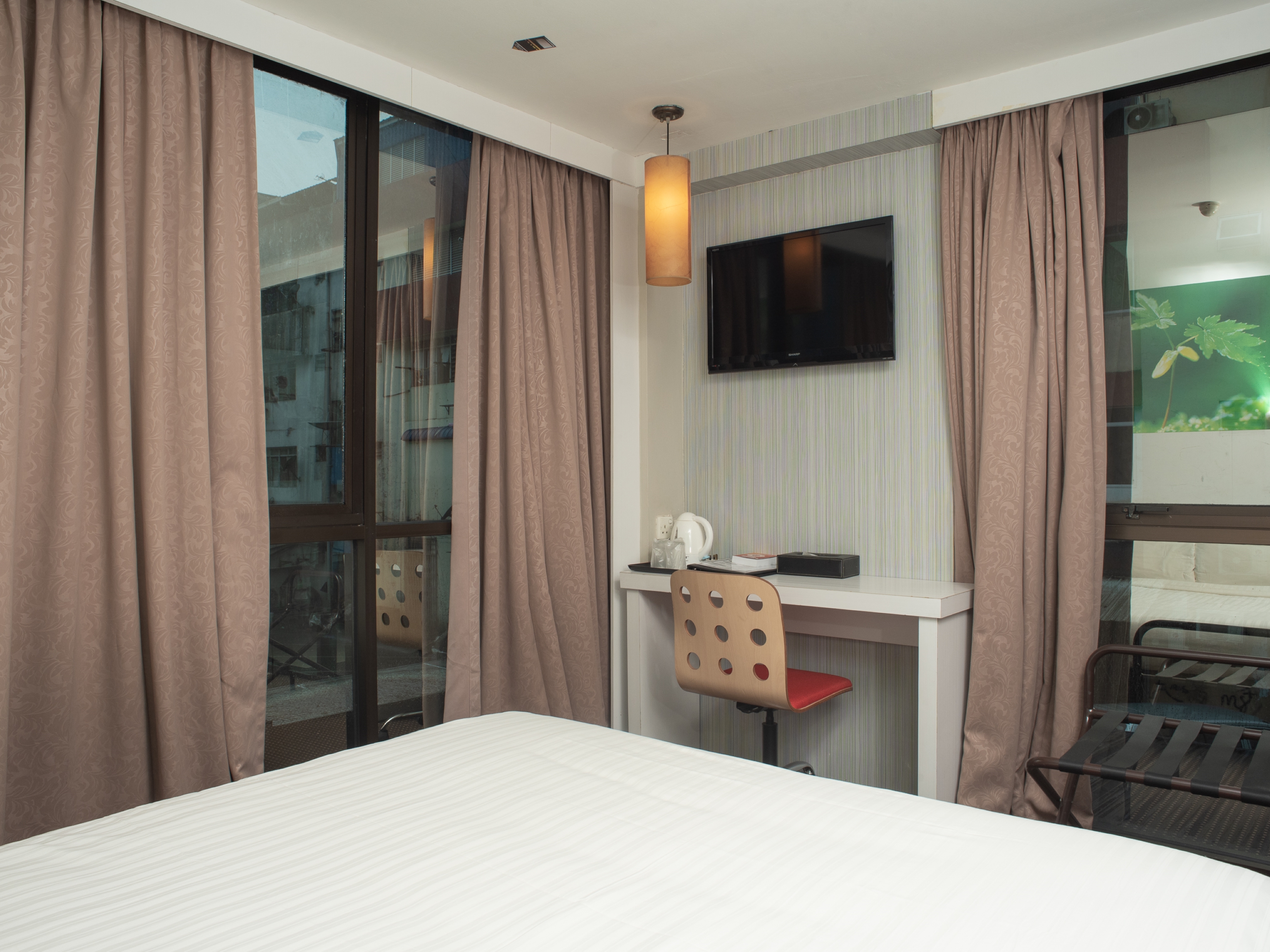 Double King Size Bed