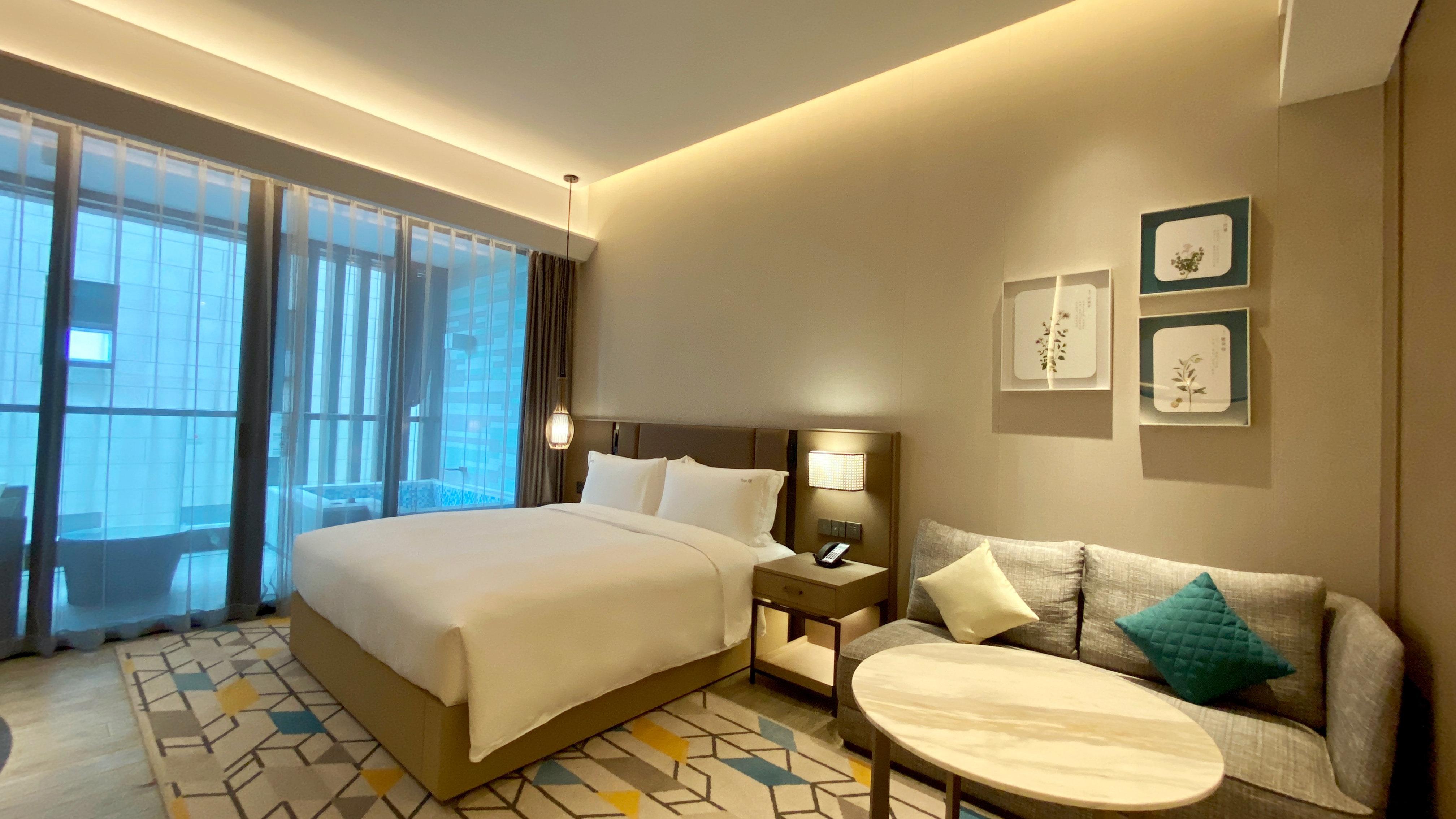 Double King Size Bed