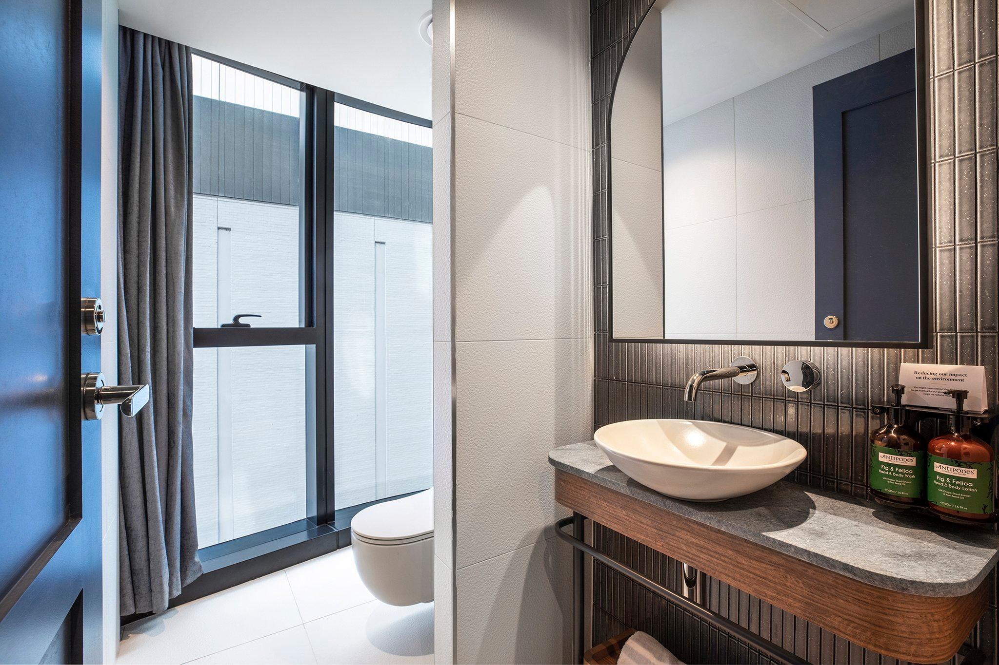 Double Premium City View