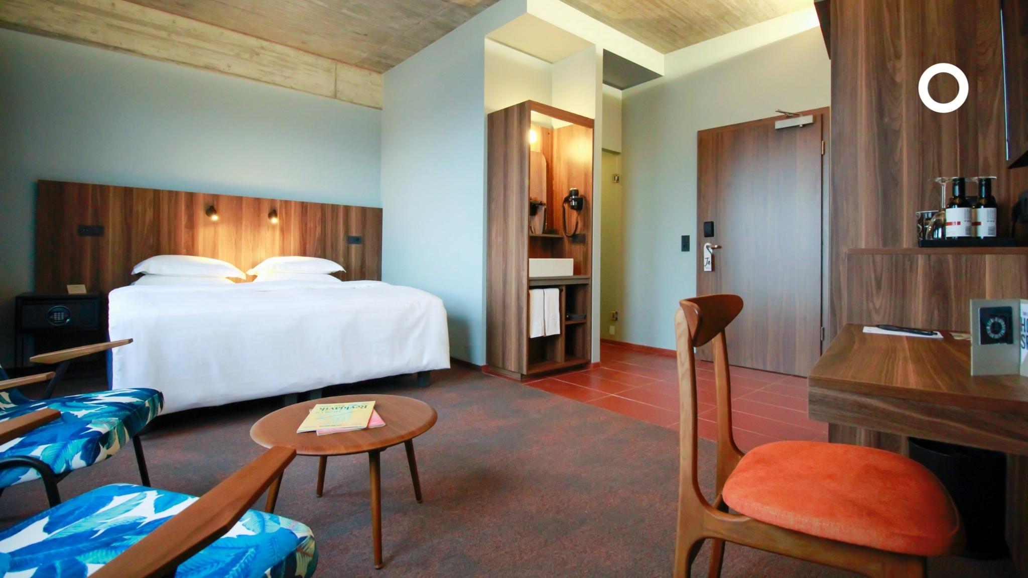 Double or Twin Standard