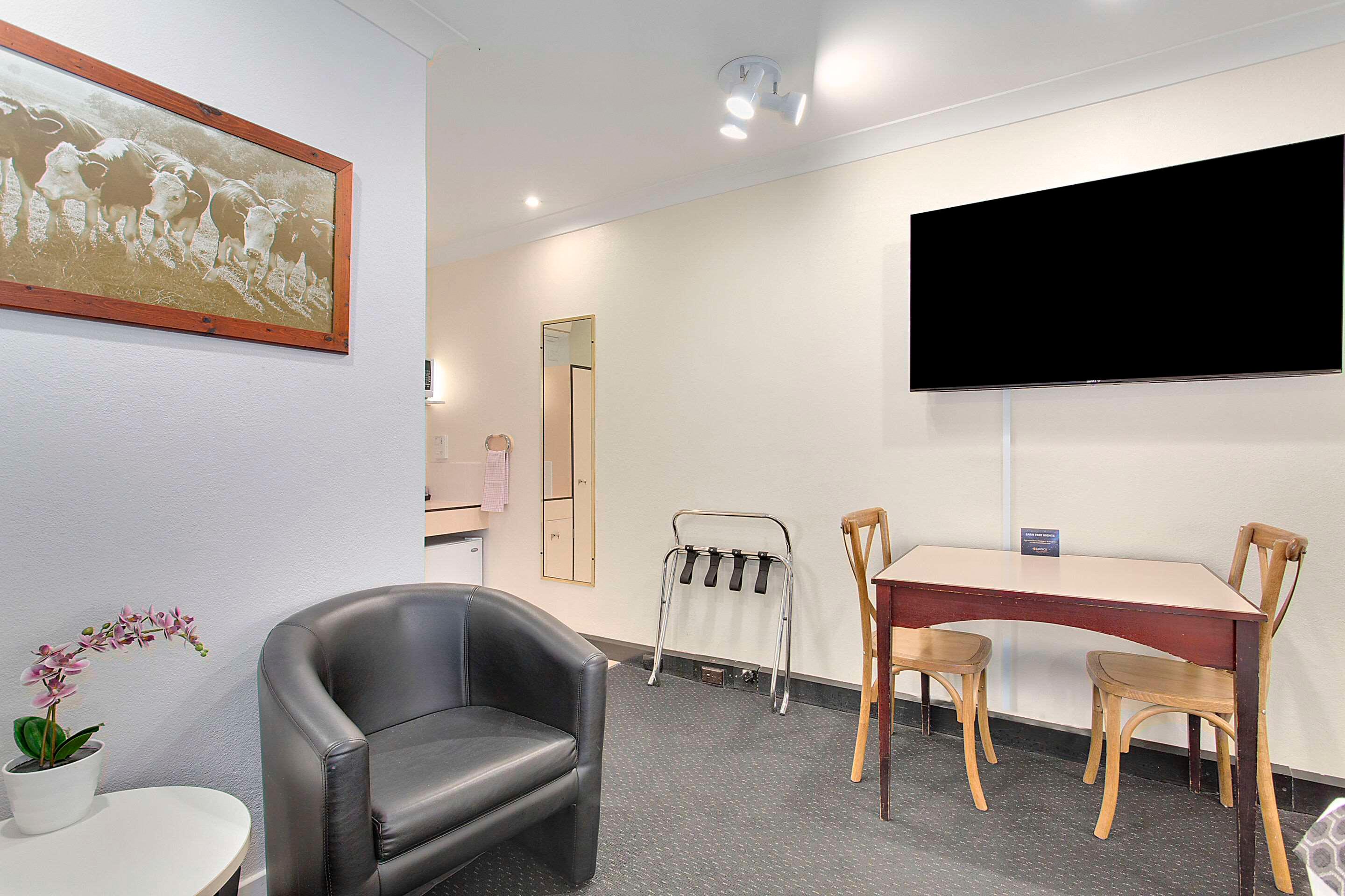 Double King Size Bed