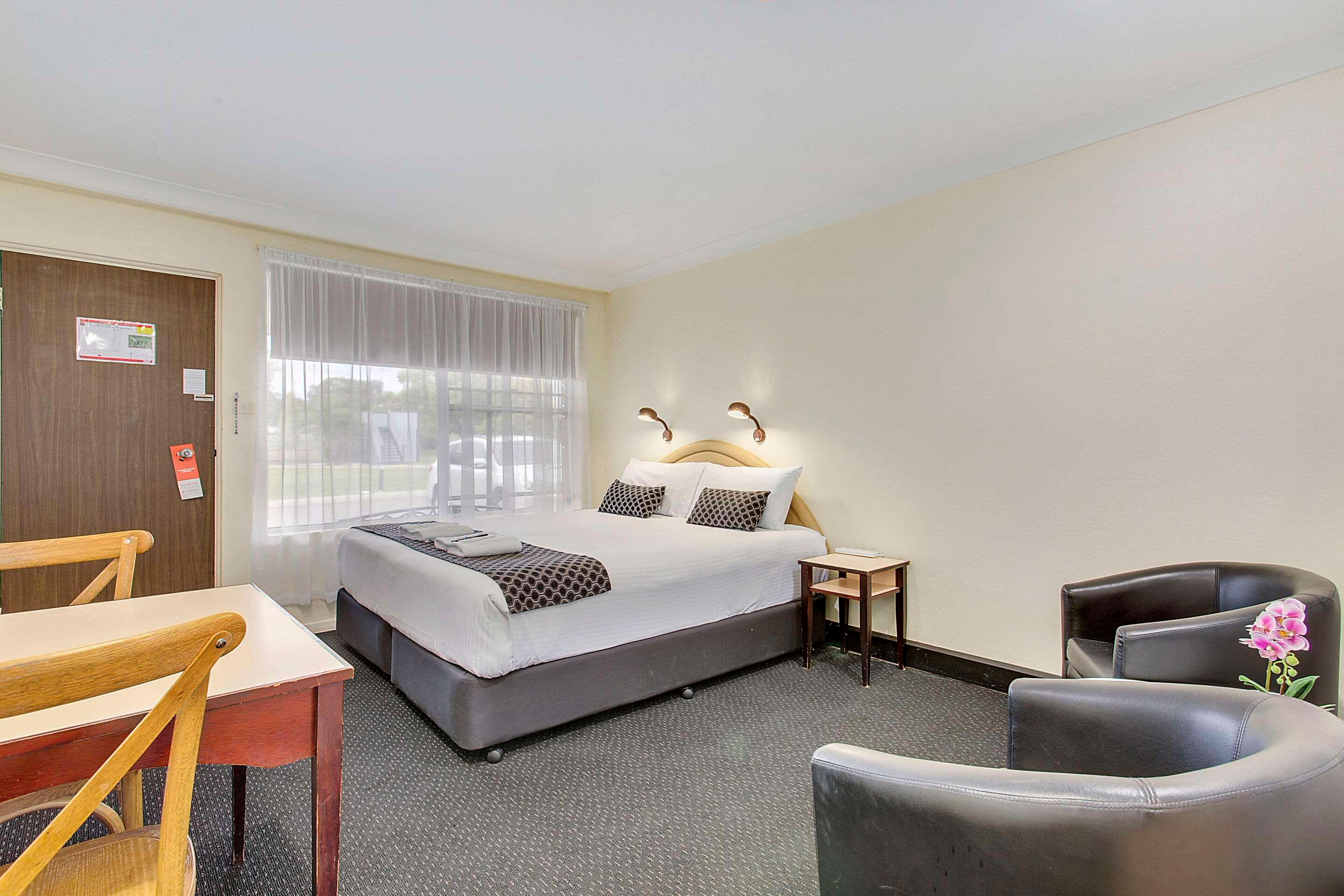 Double King Size Bed