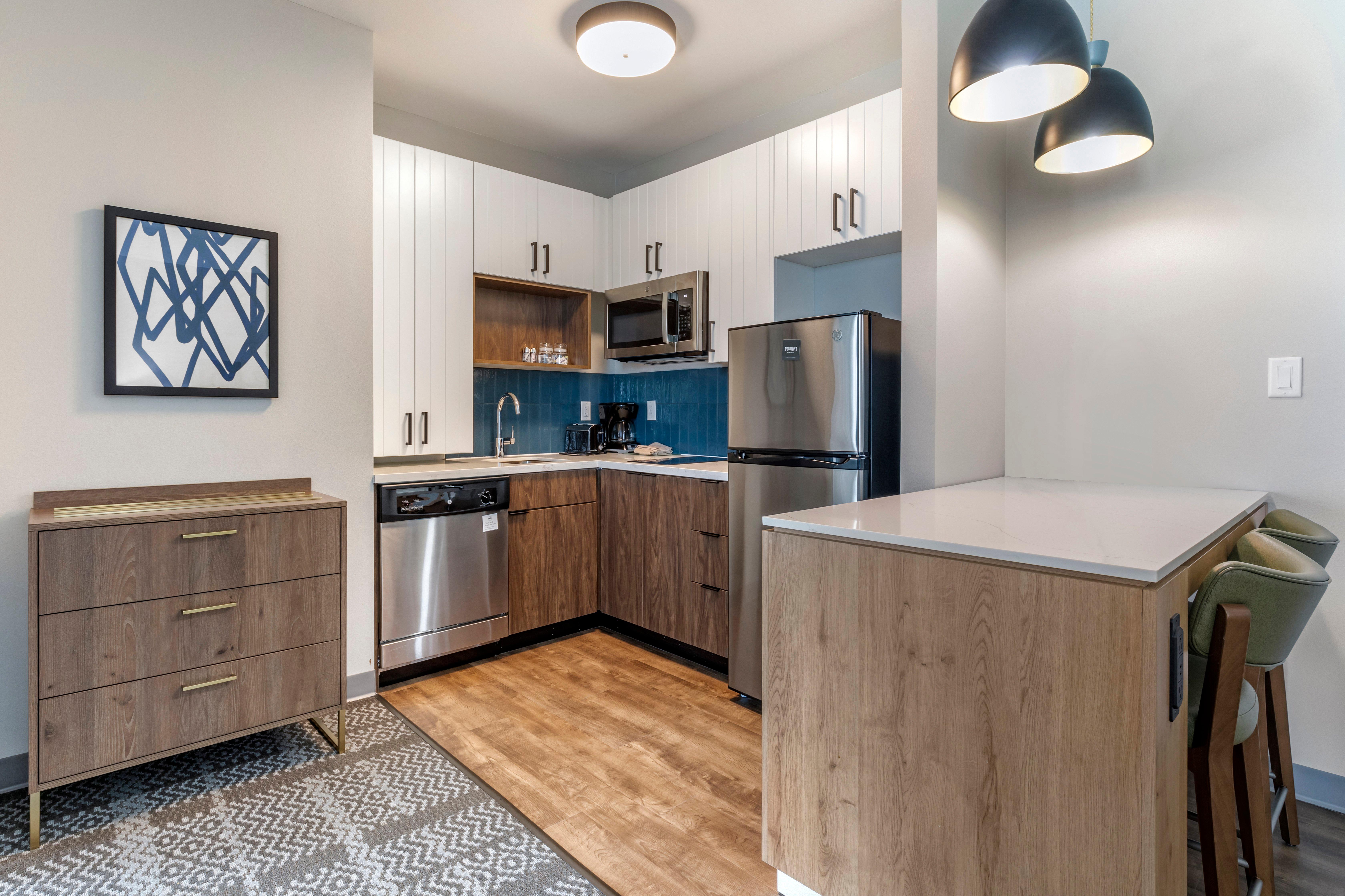 Suite King Bed One Bedroom 