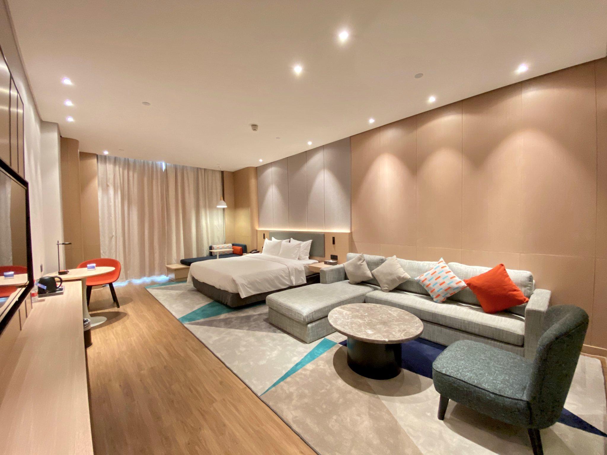 Double King Size Bed