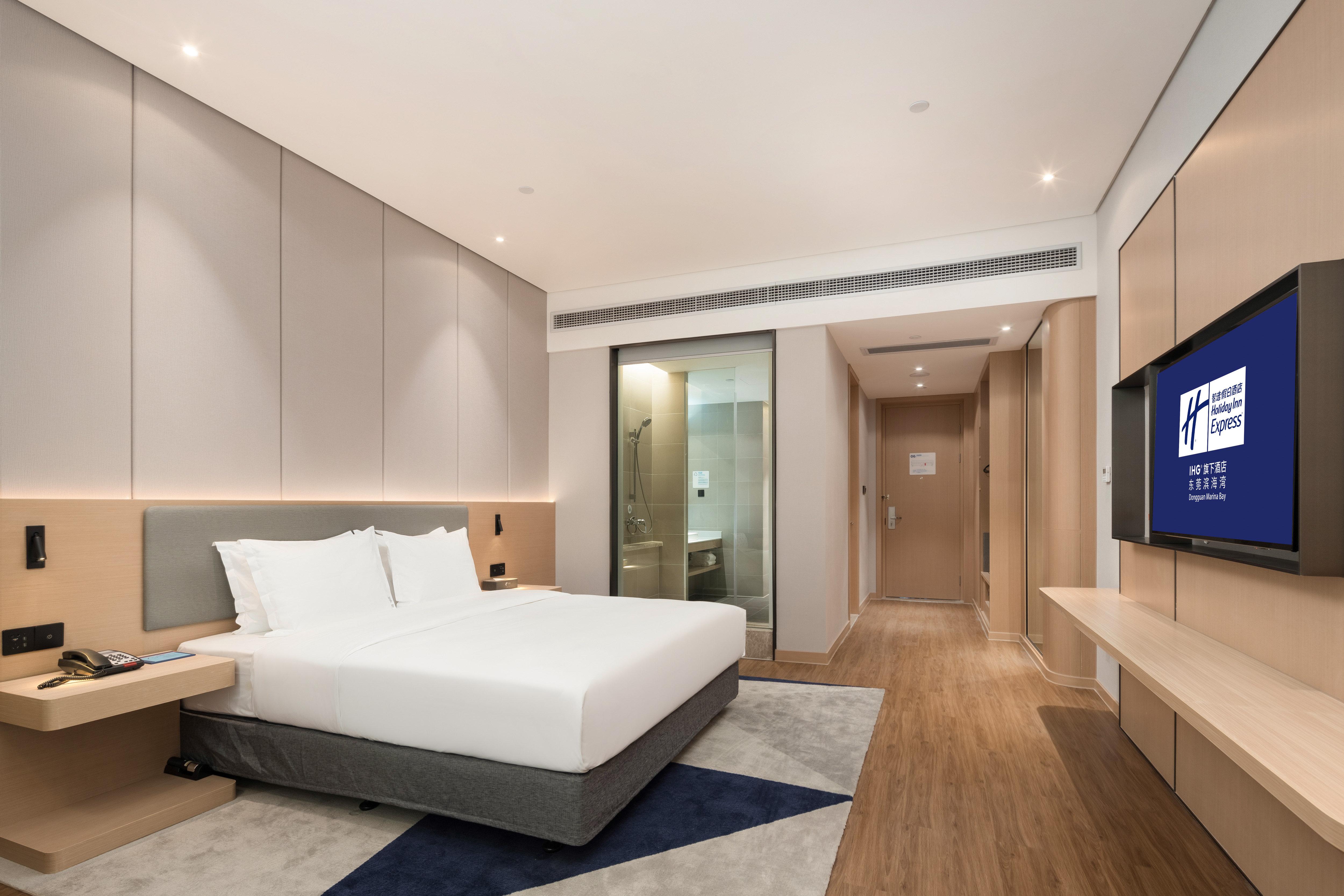 Double King Size Bed