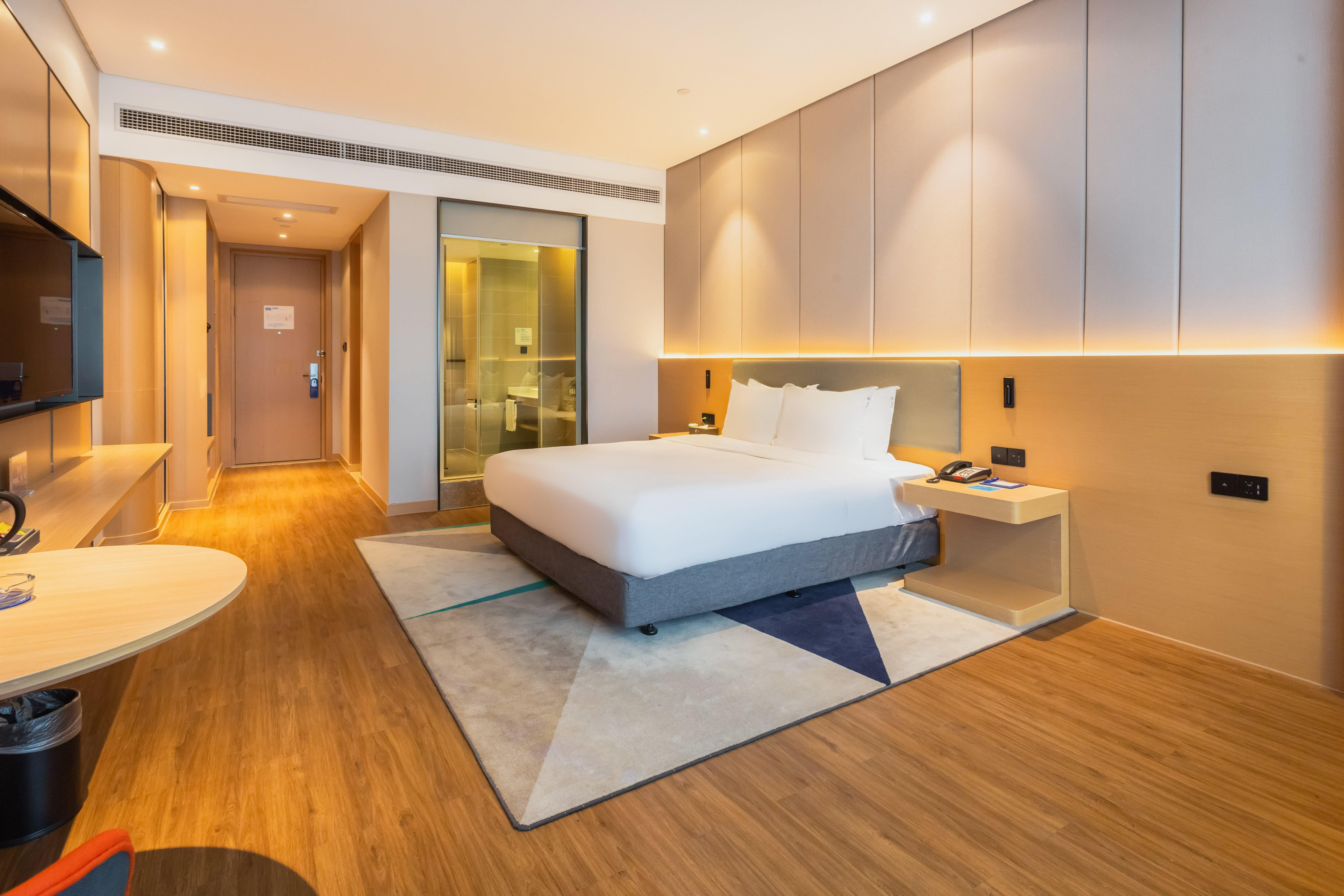 Double King Size Bed