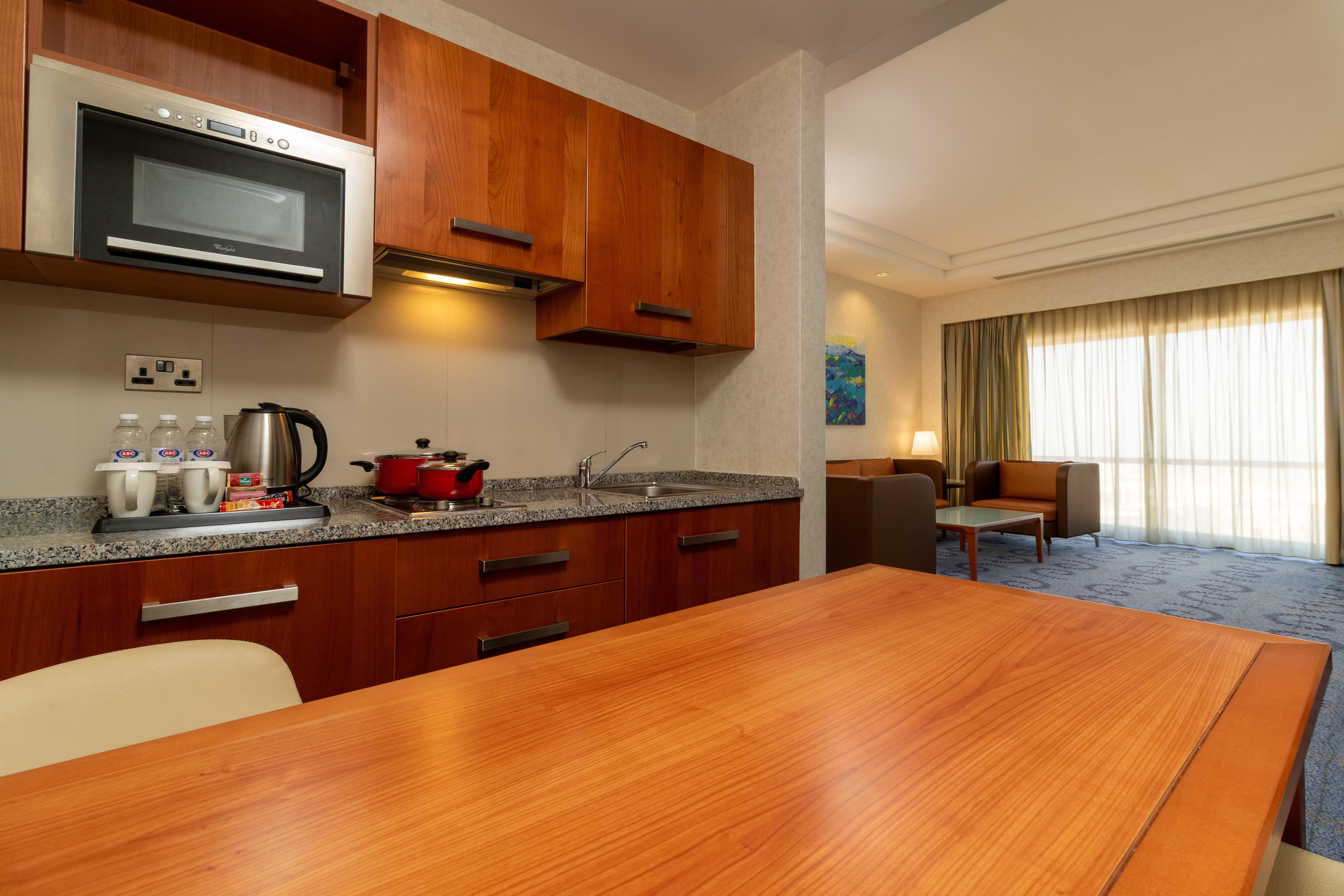 Suite King Bed Smoking