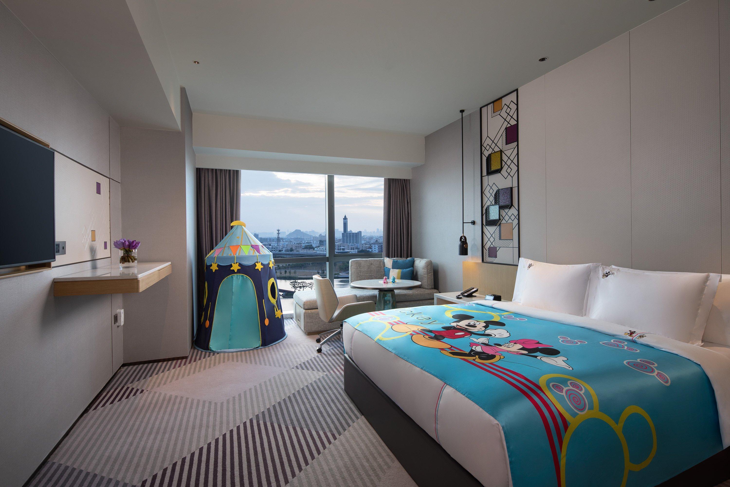 Double King Bed Non Smoking