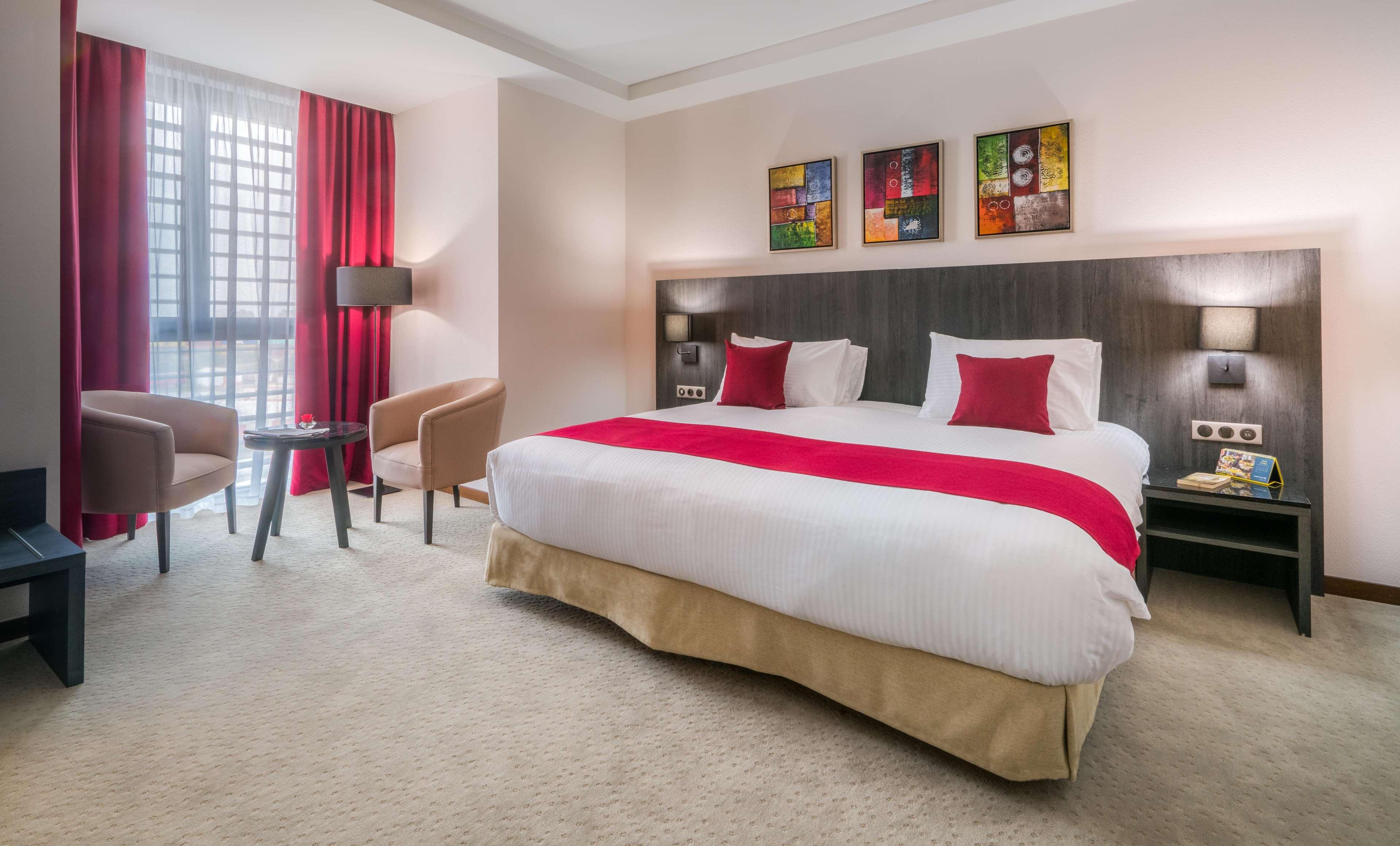 Double Executive King Bed