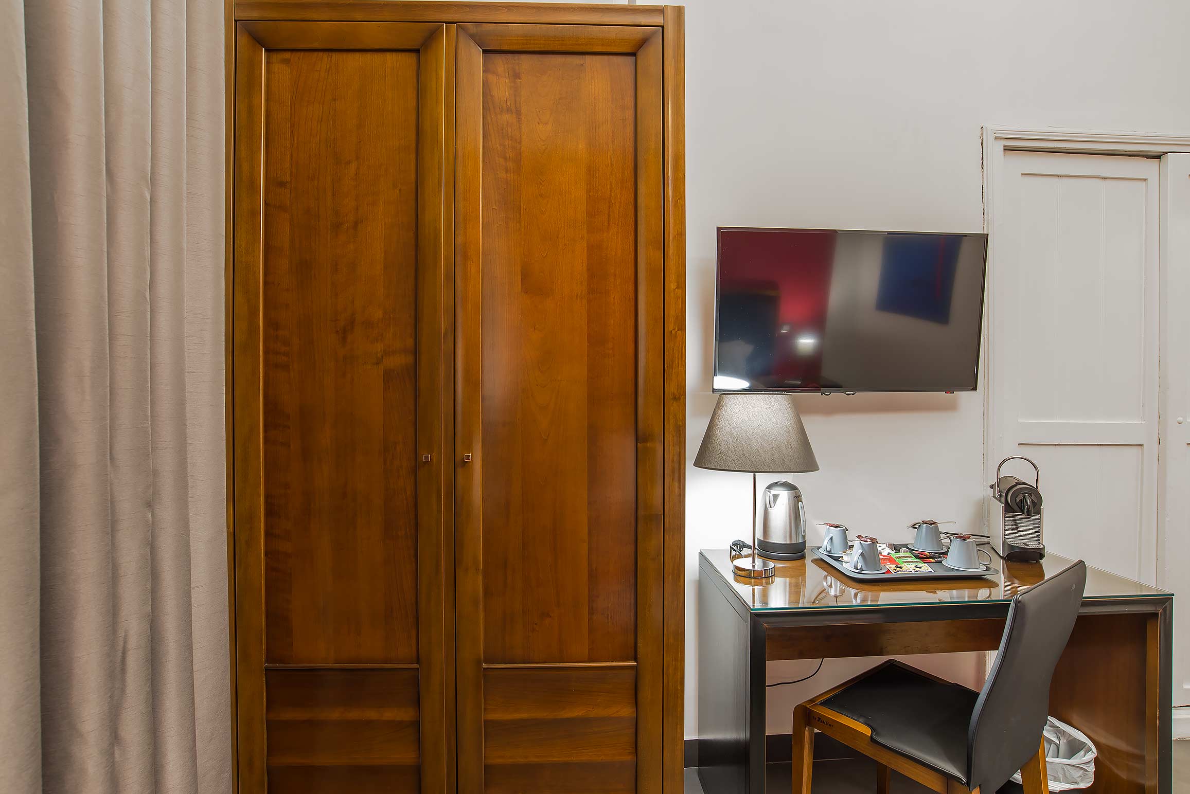 Apartment Capacity 4