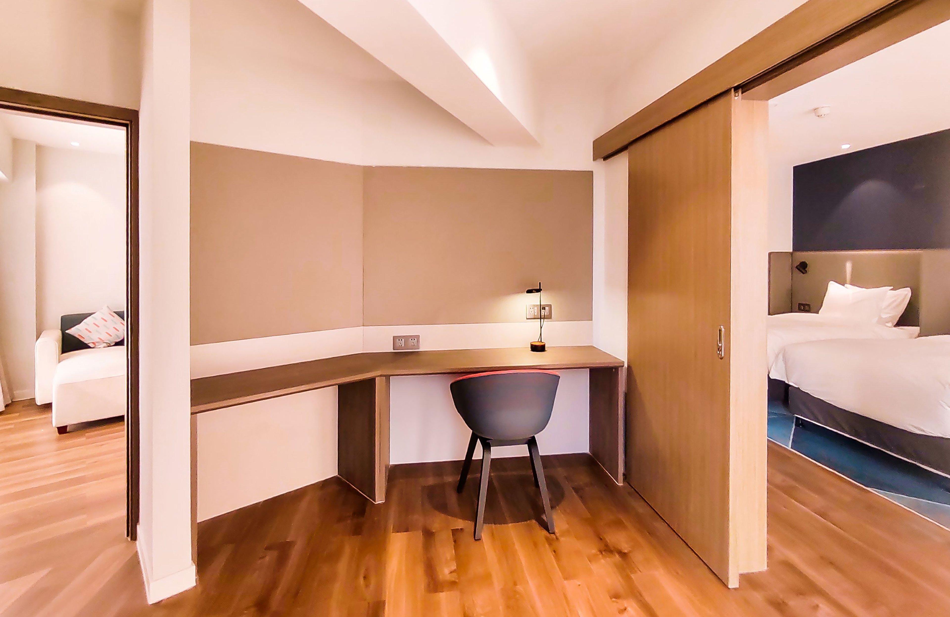 Suite King Bed One Bedroom 