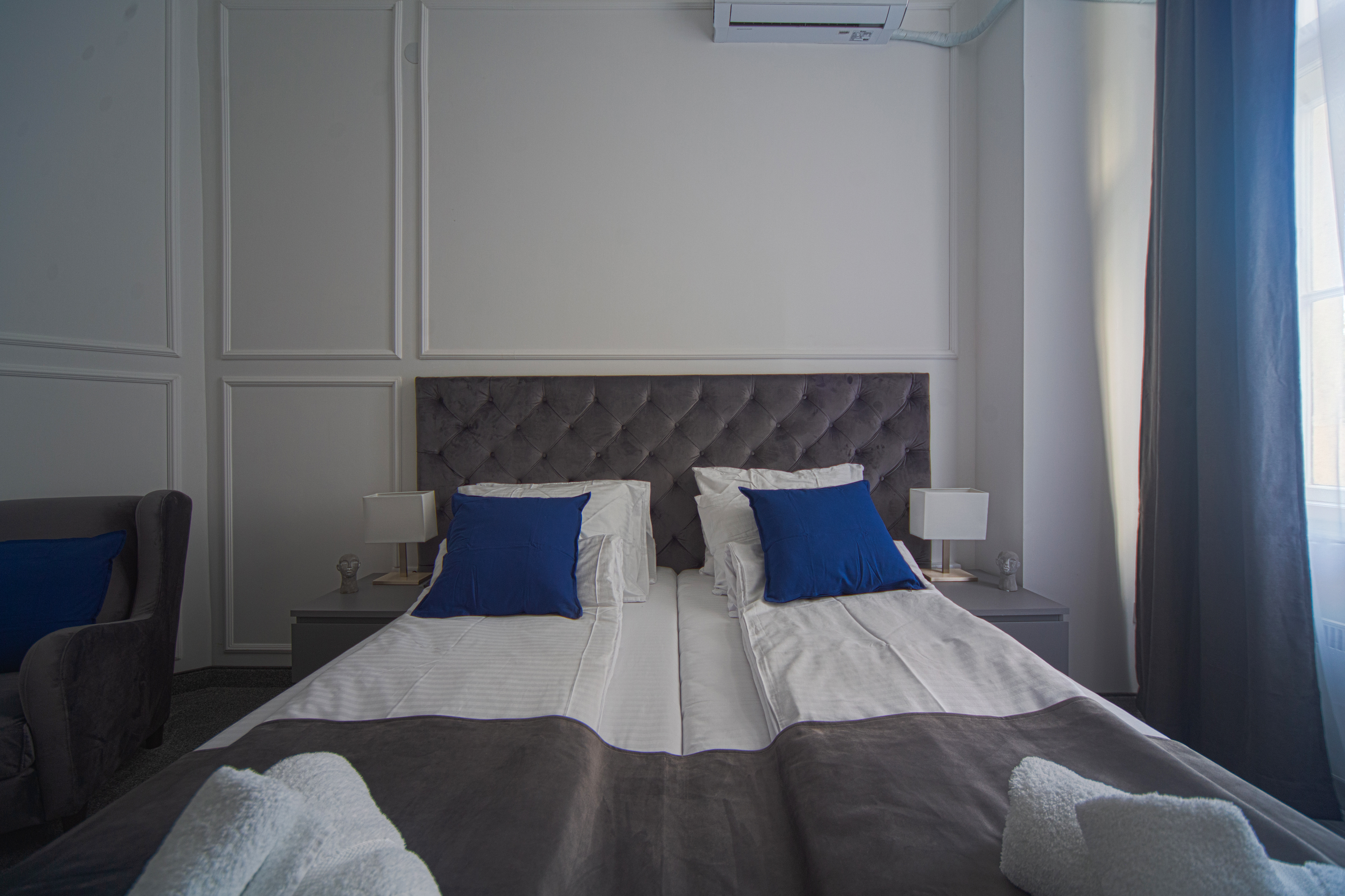 Double or Twin Deluxe