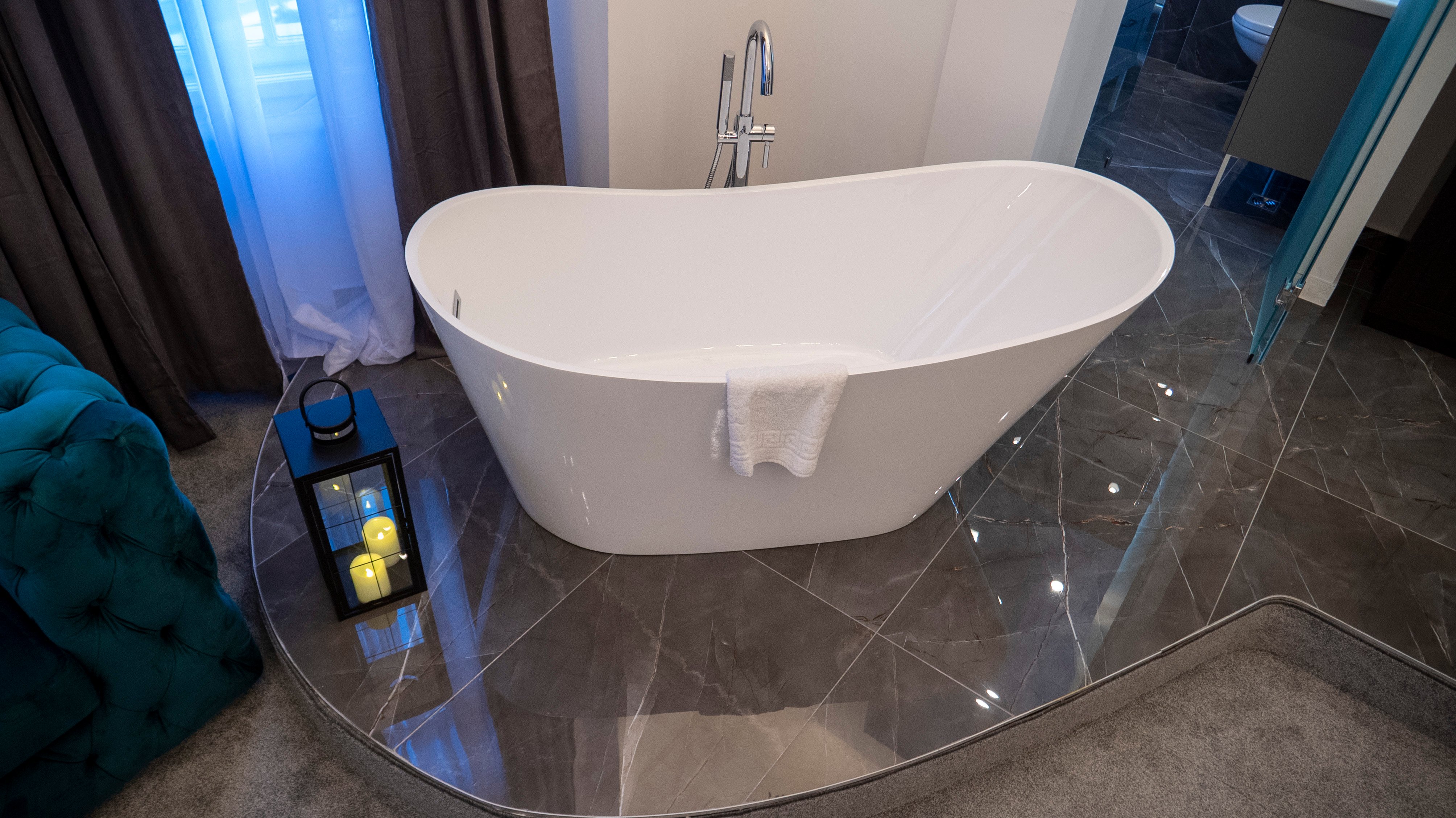 Double or Twin Executive