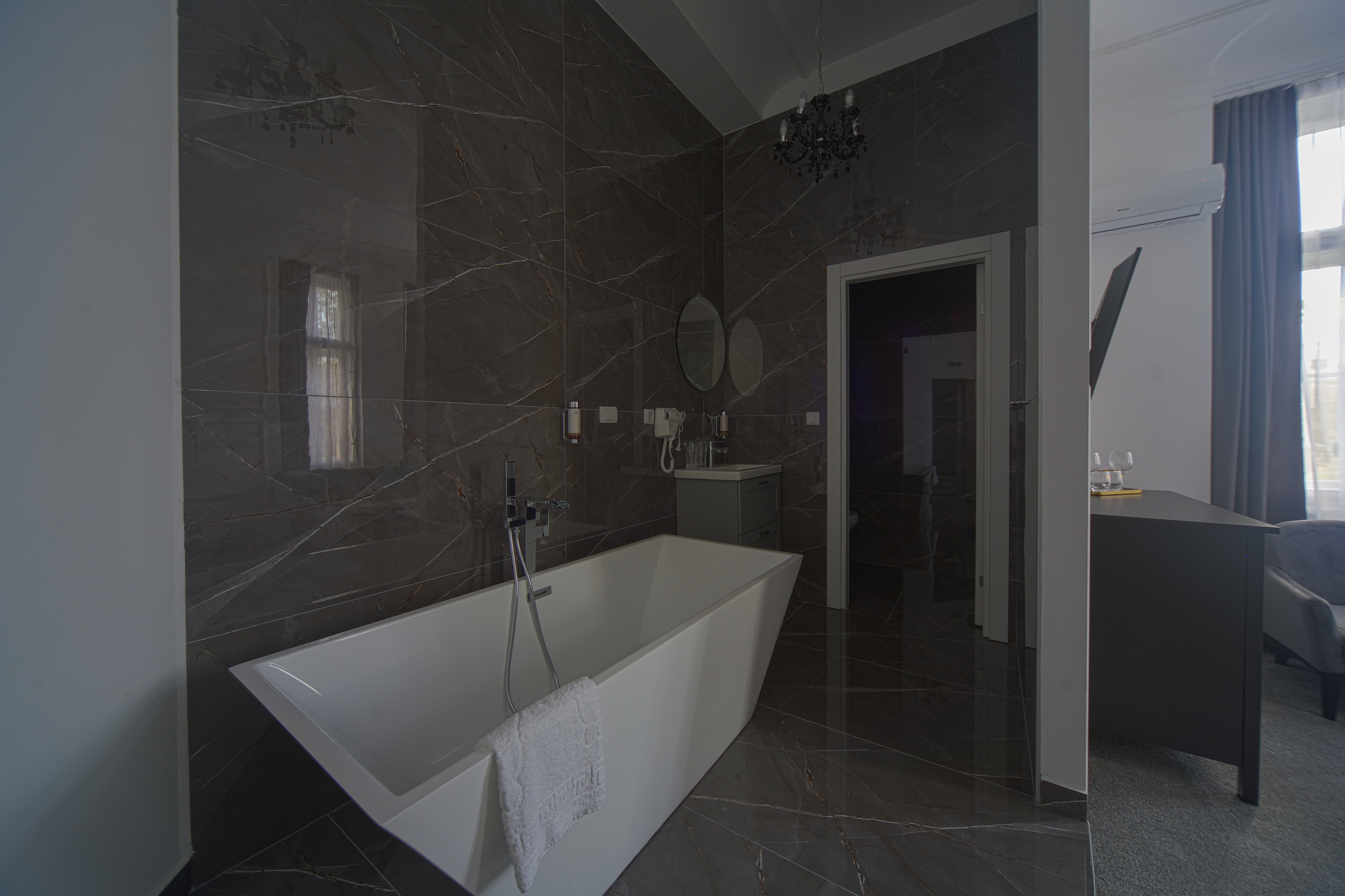 Double or Twin Superior