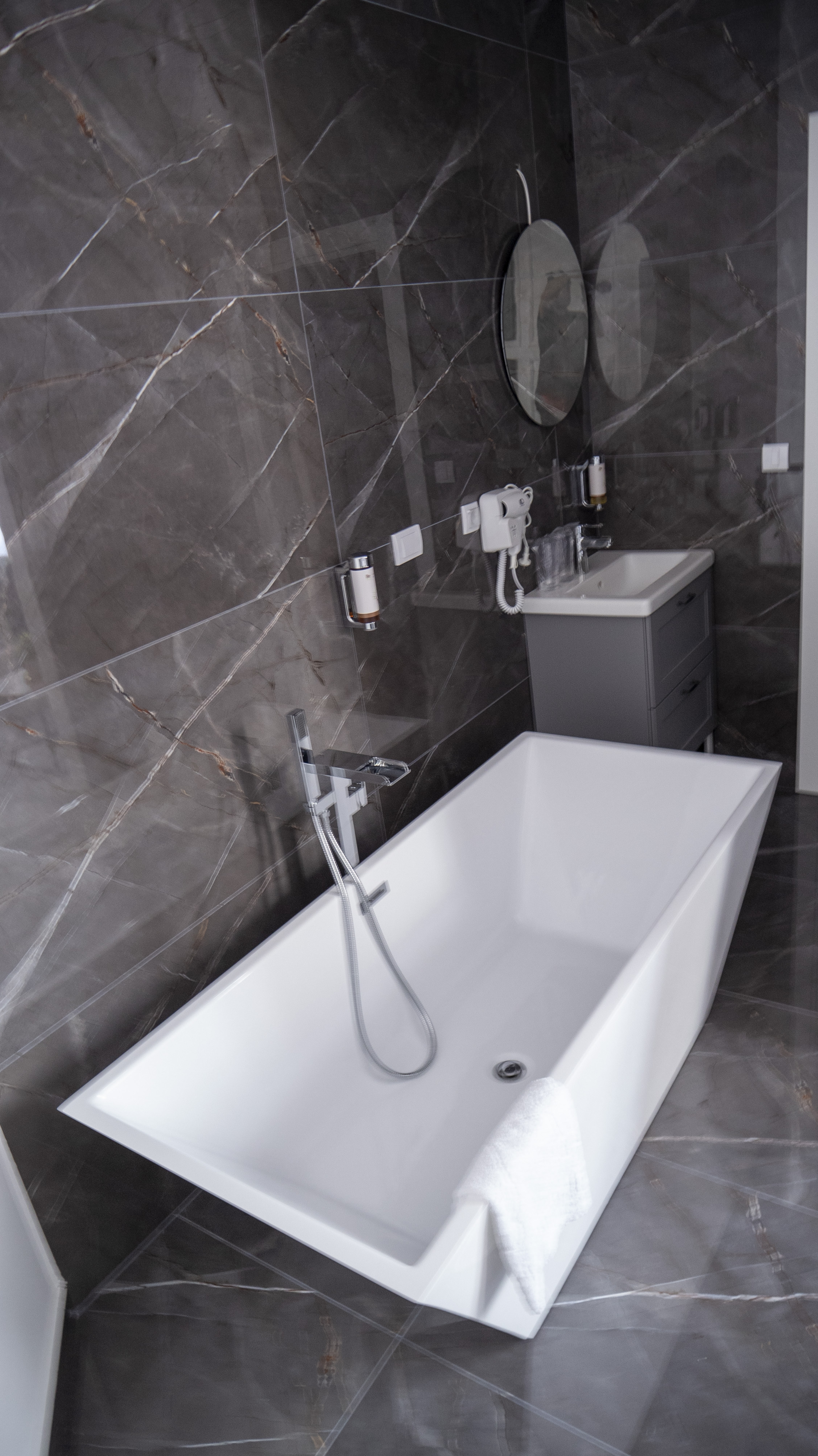 Double or Twin Superior