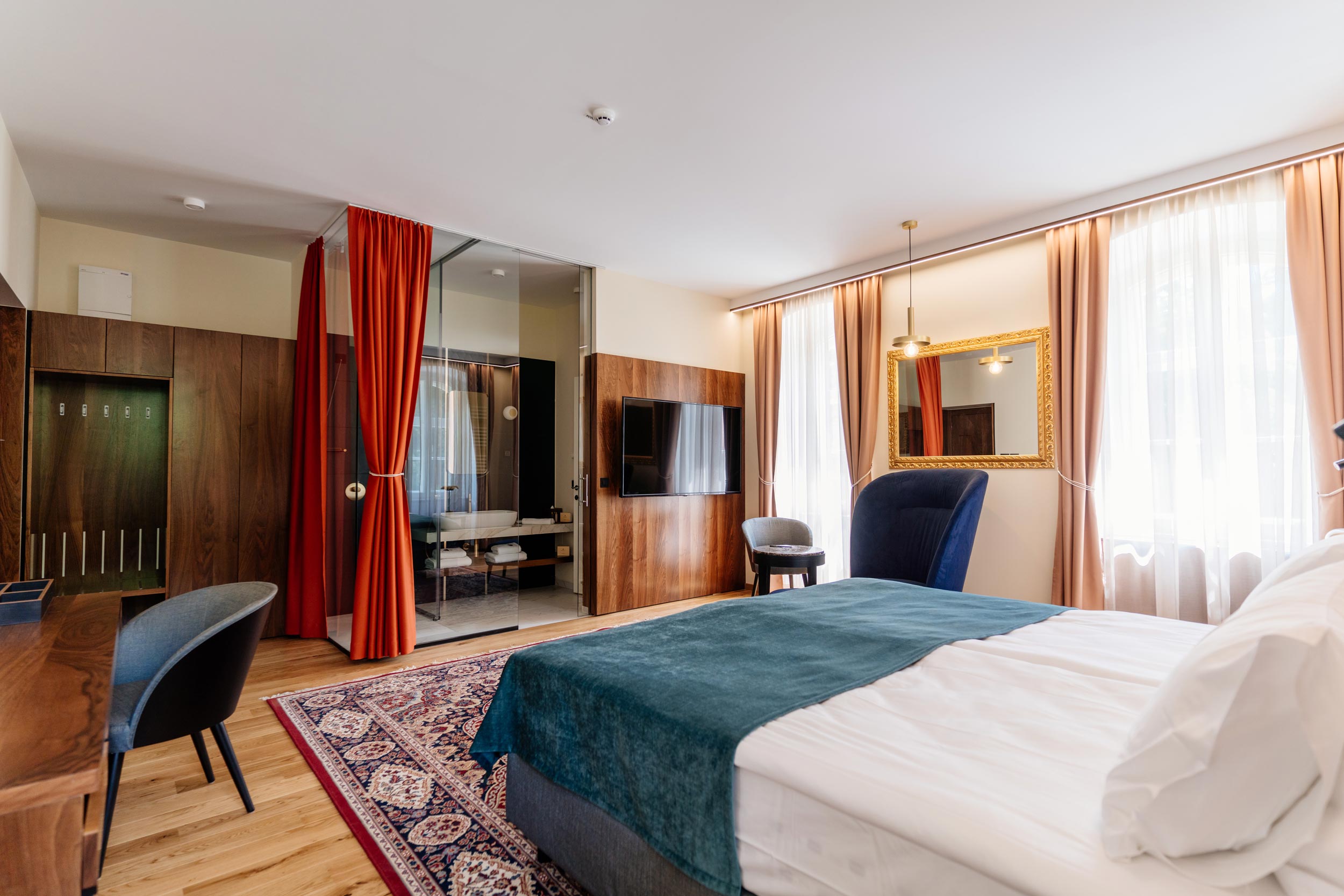 Double Single Premium