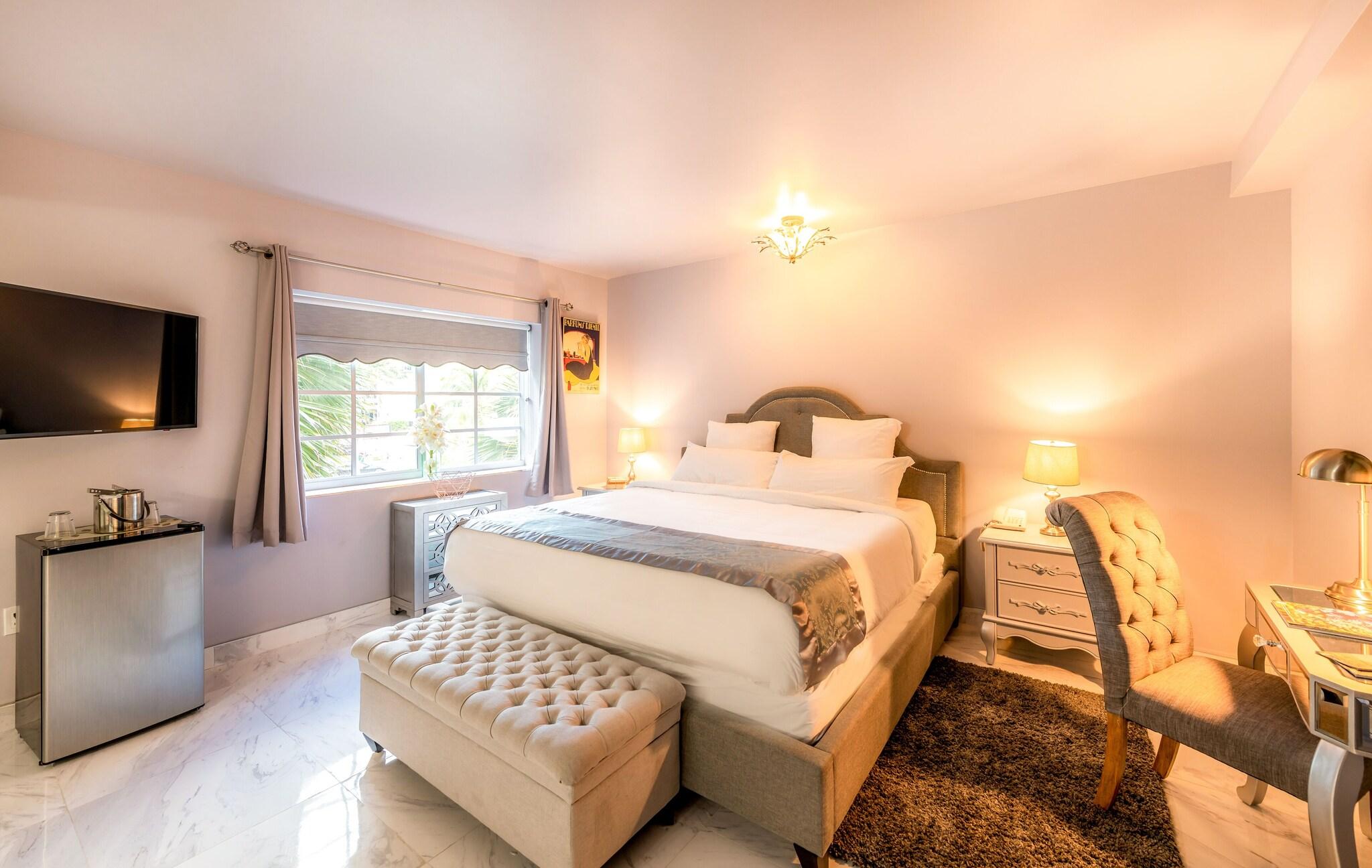 Double Deluxe King Bed