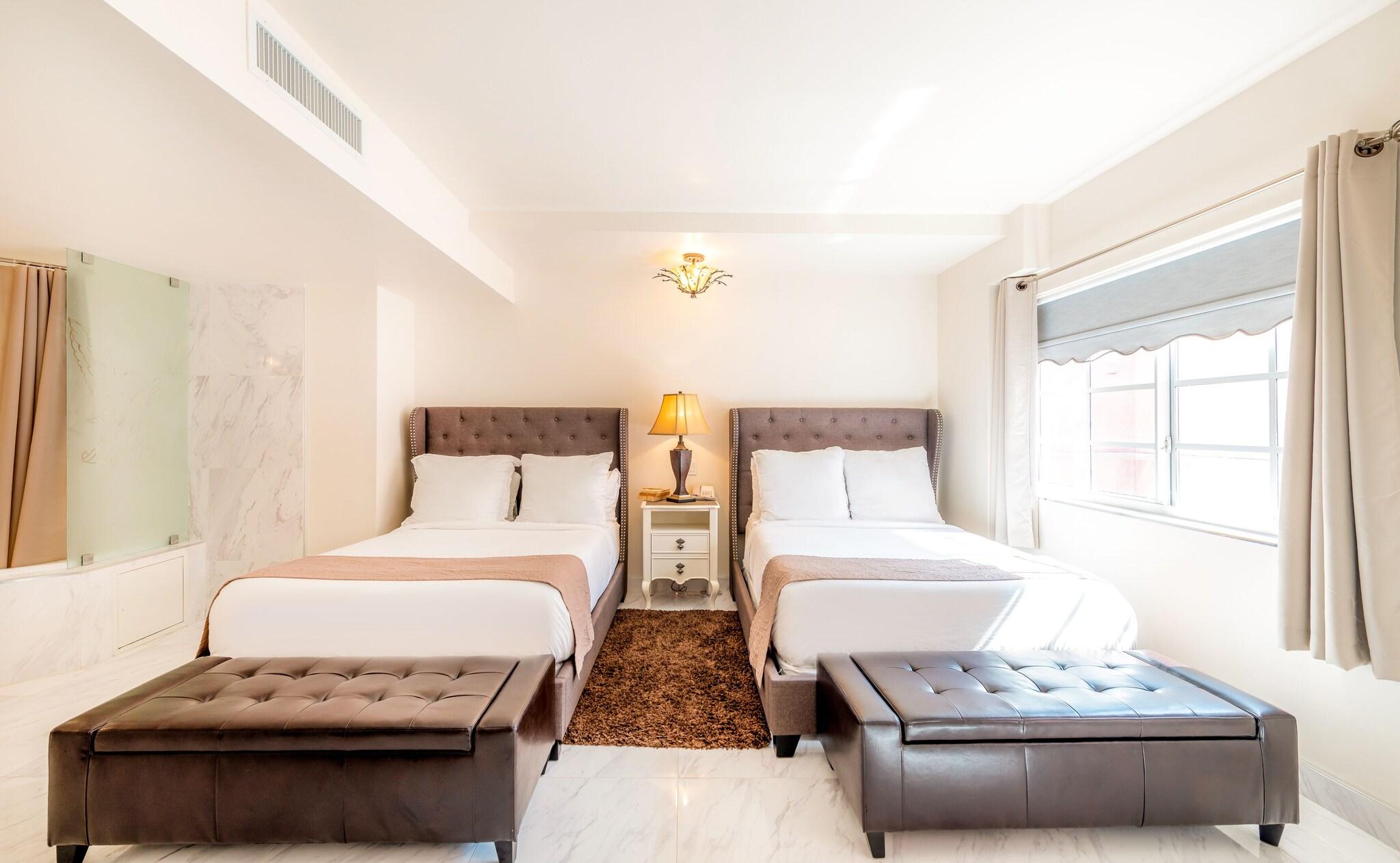 Quadruple Deluxe Two Bedroom