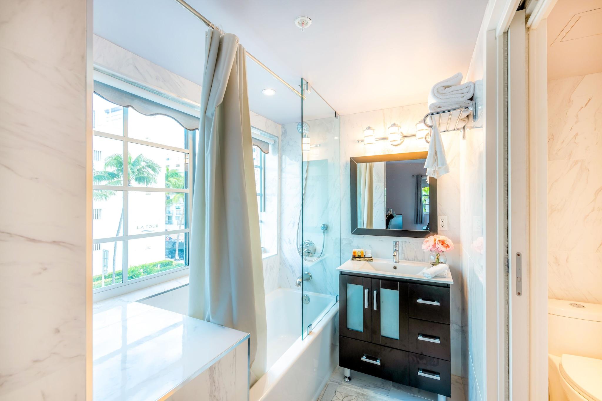 Quadruple Two Queen Beds