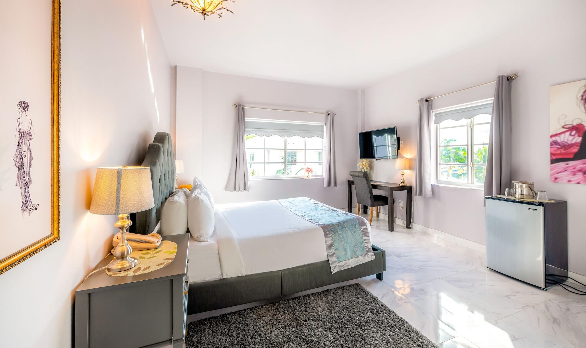 Double Accessible-queen Size Bed