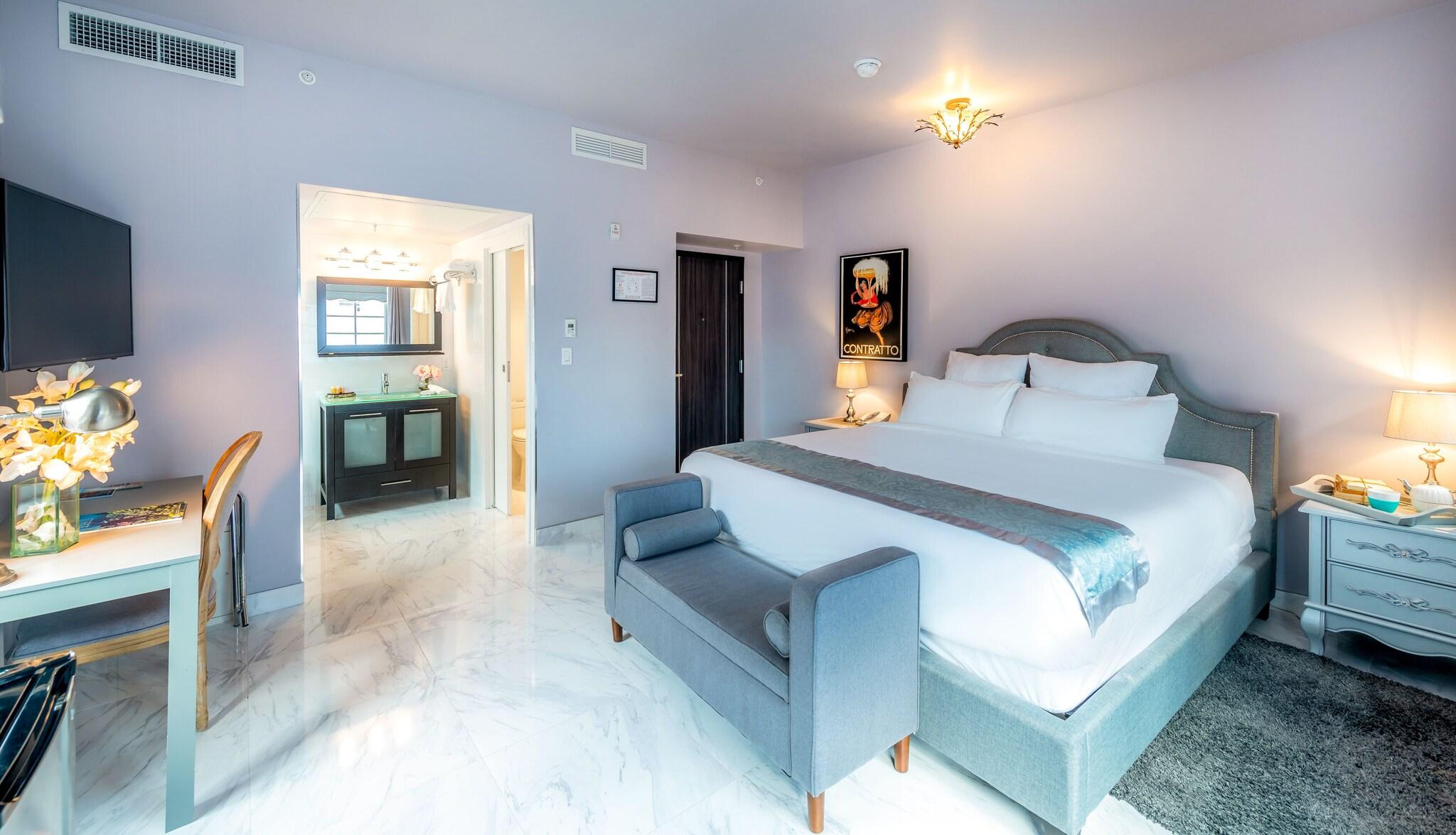 Double King Size Bed