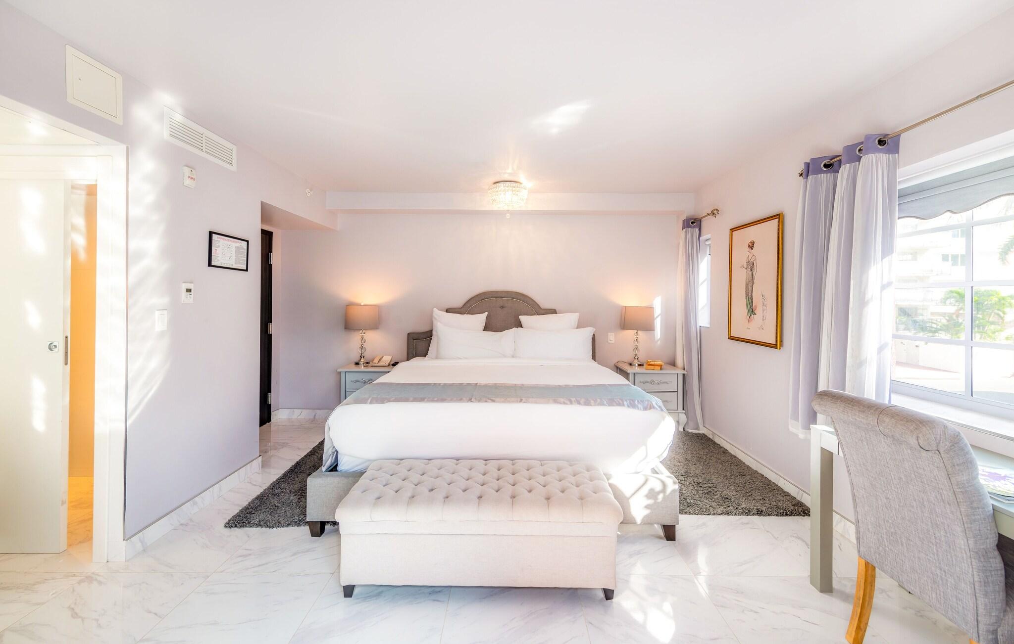 Studio King Size Bed