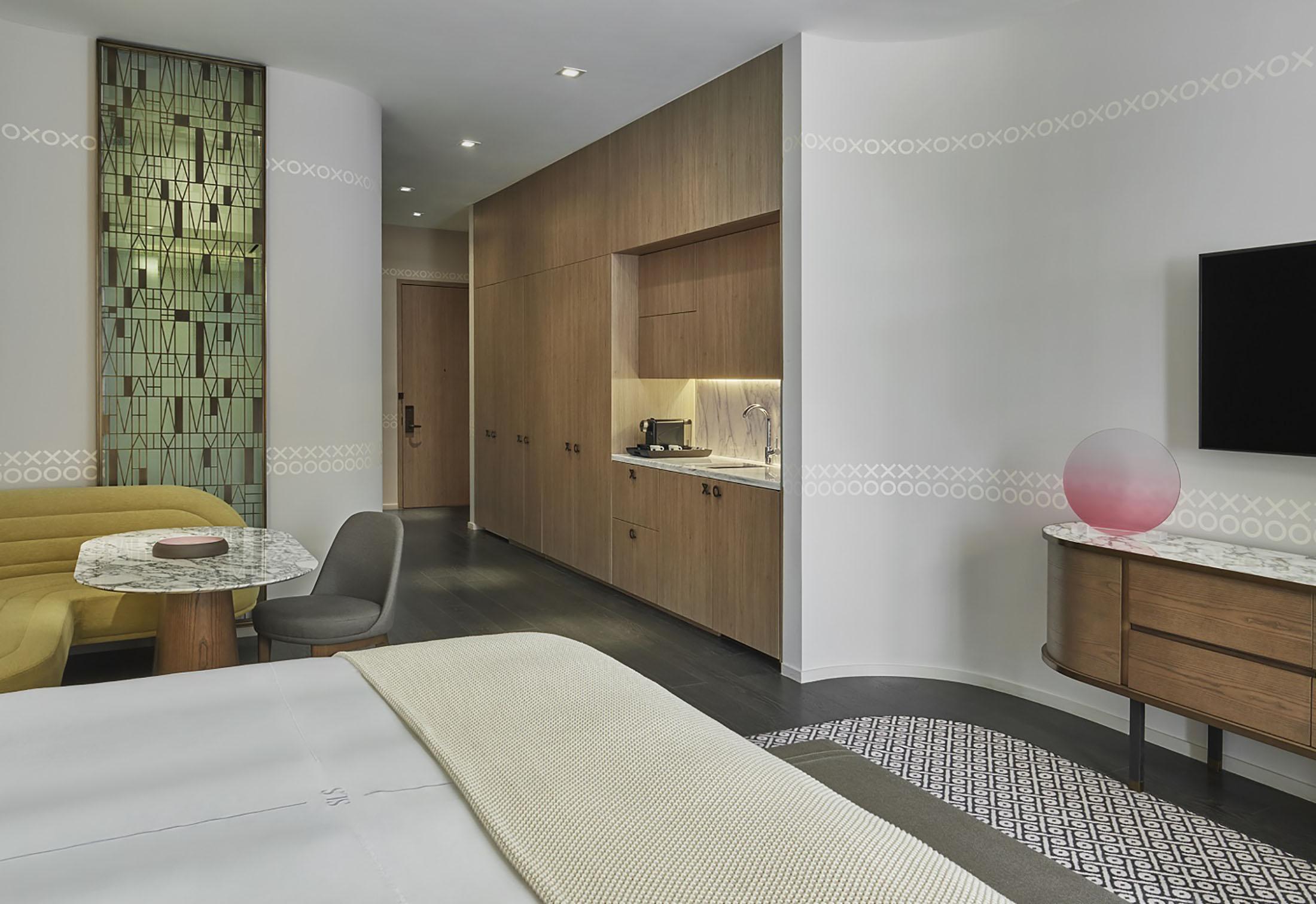 Double King Size Bed