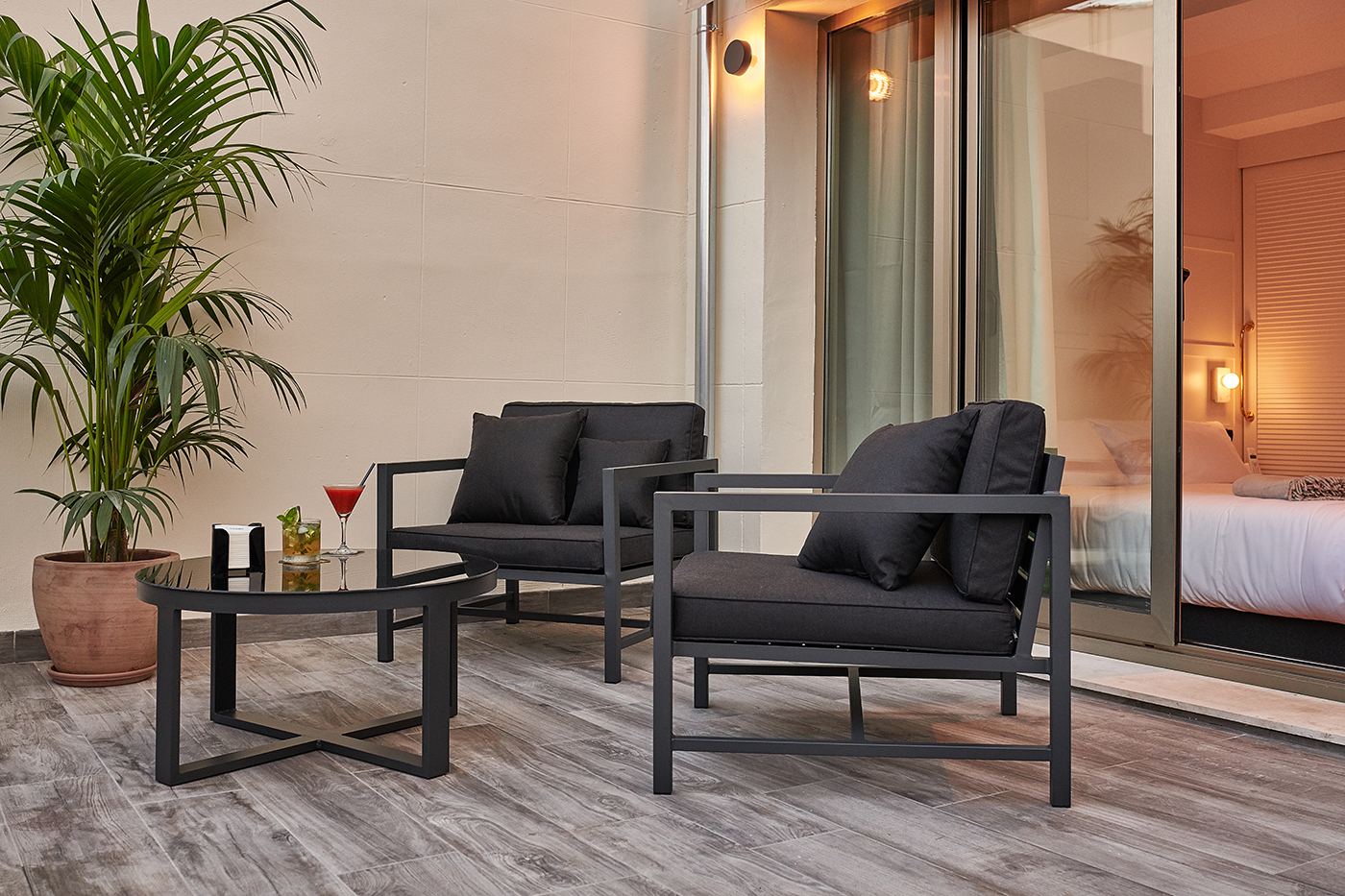 Double Single Superior with Terrace