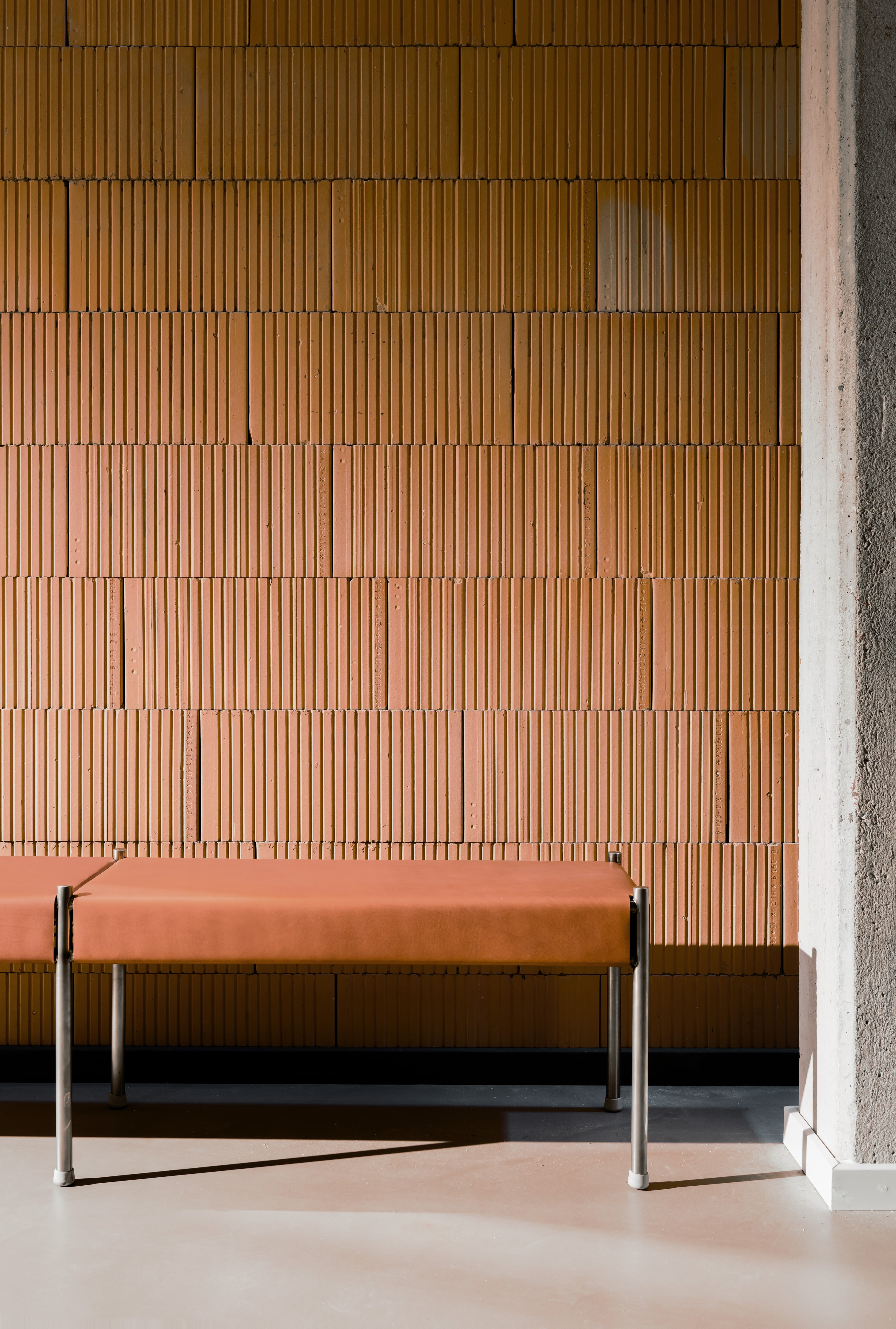 Bed in Dormitory Bunk Bed with Shared Bathroom