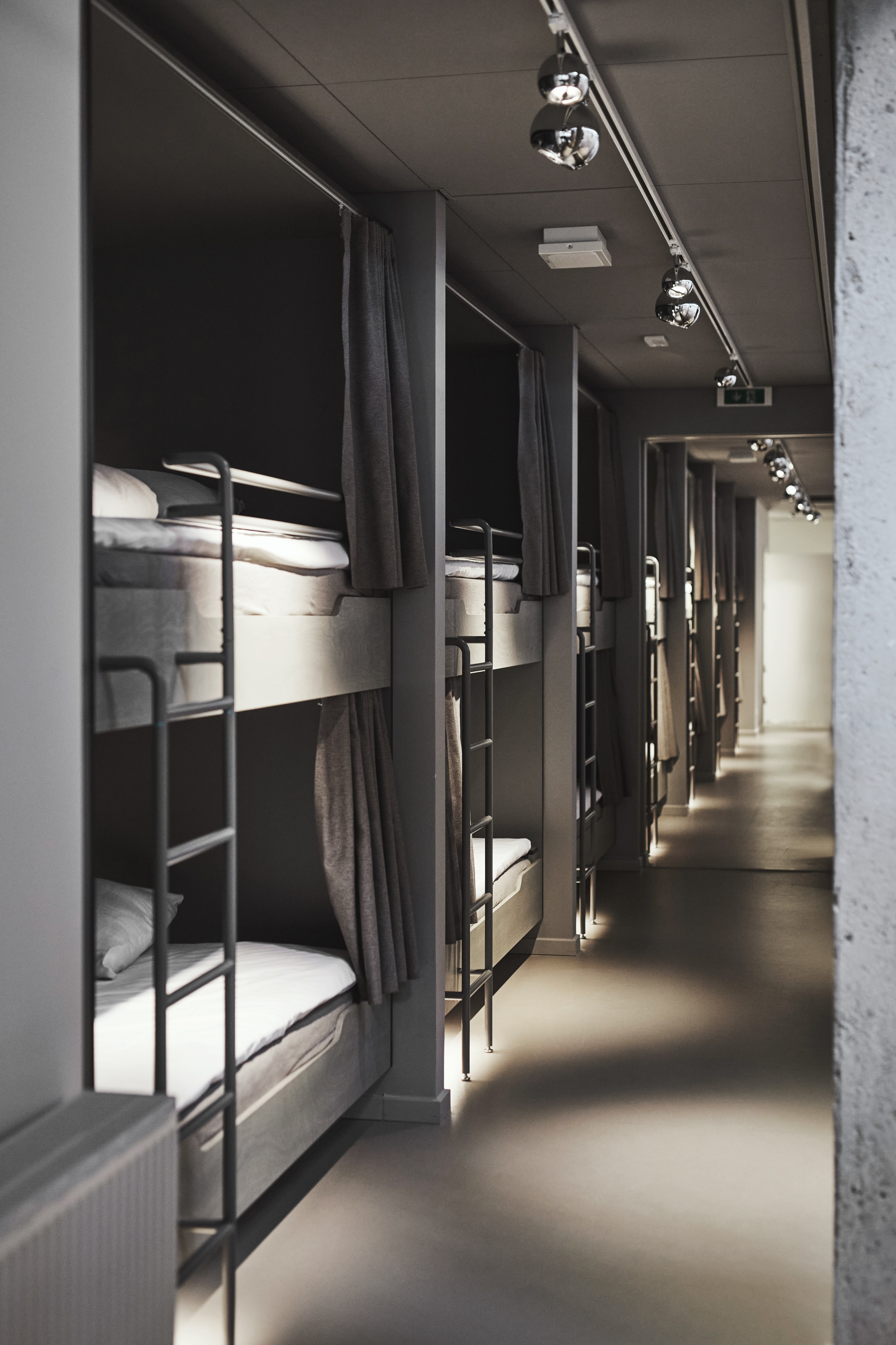 Bed in Dormitory Bunk Bed with Shared Bathroom