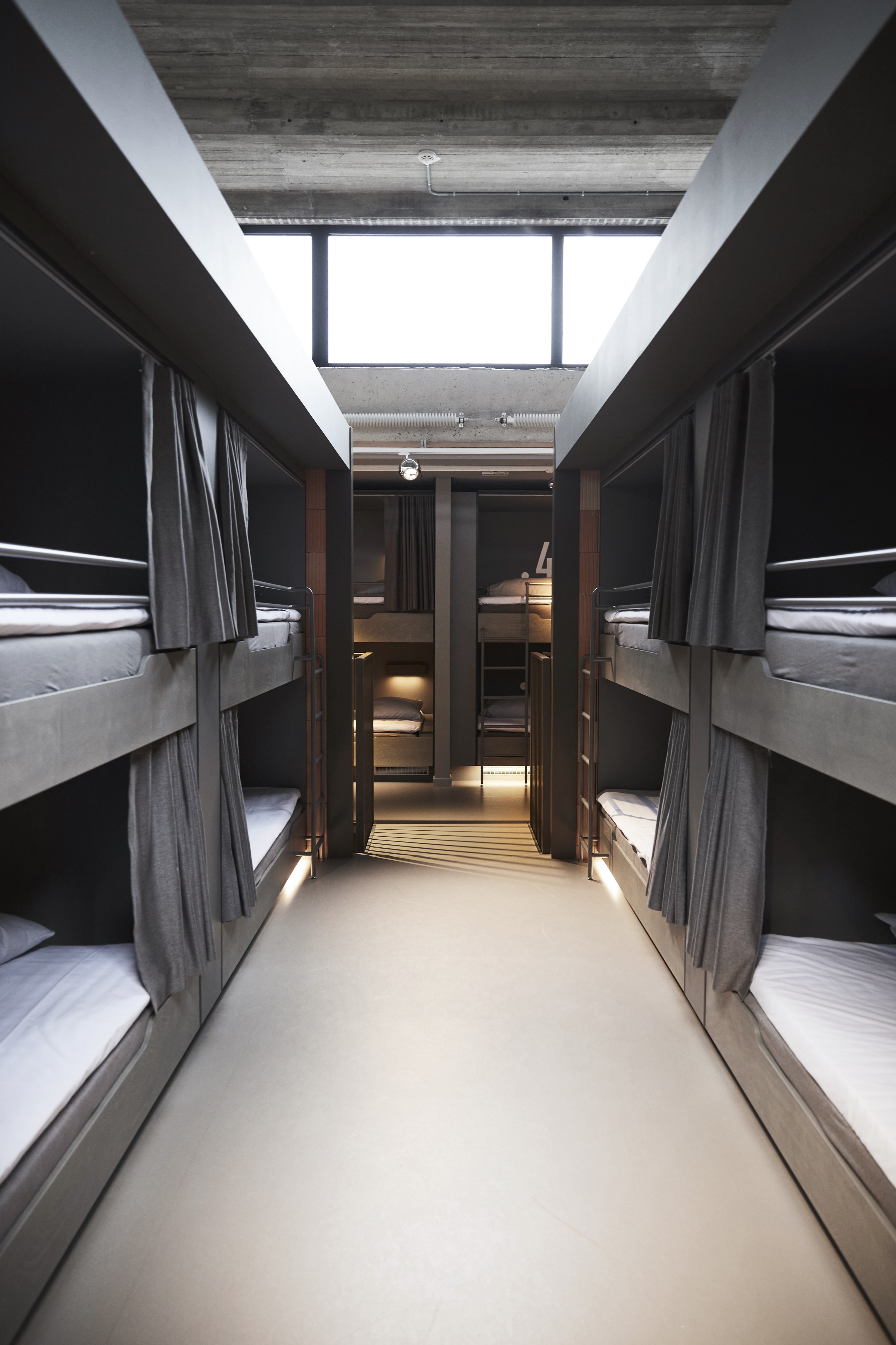 Bed in Dormitory Bunk Bed with Shared Bathroom